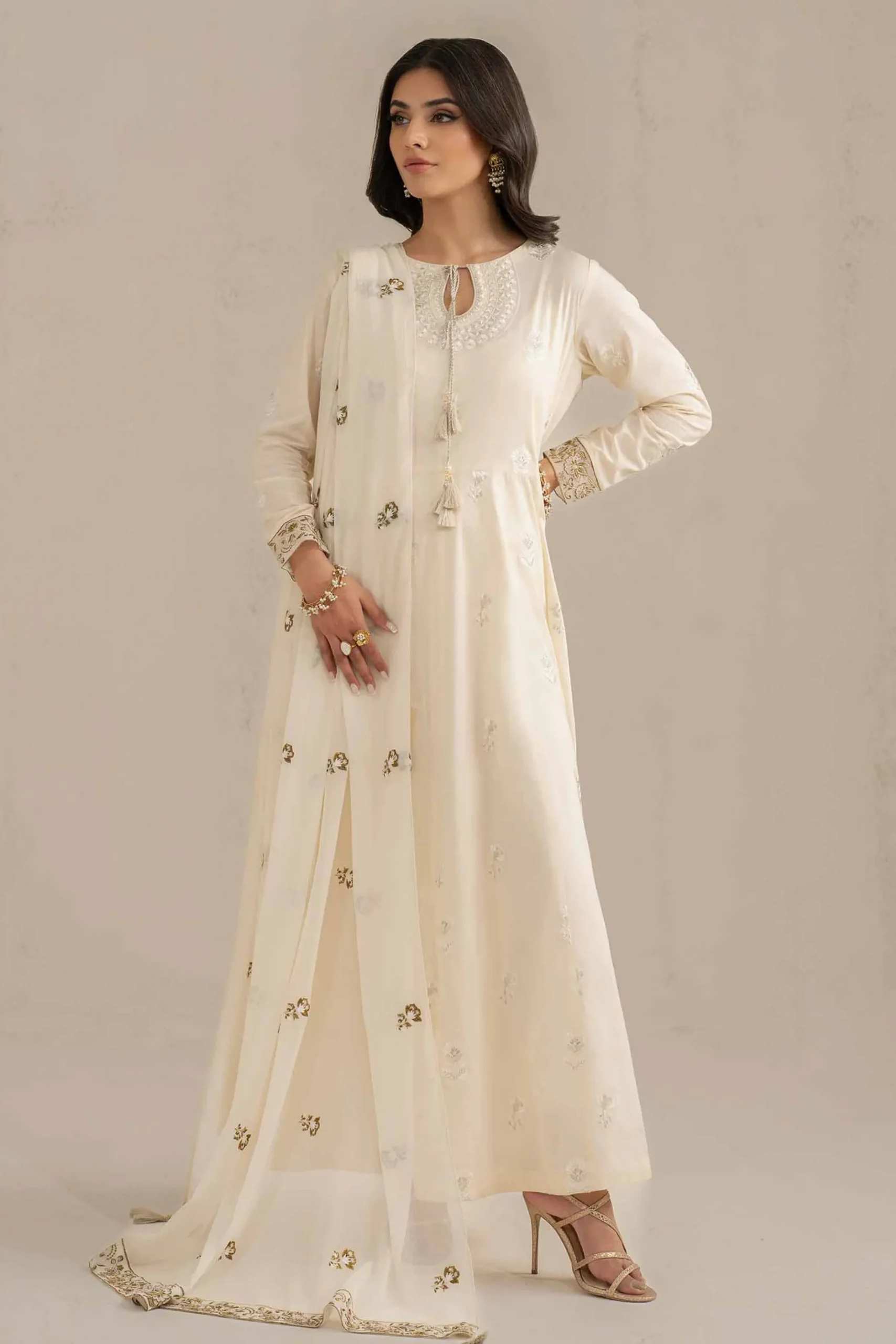 2 Piece - Embroidered Suit - 42519198