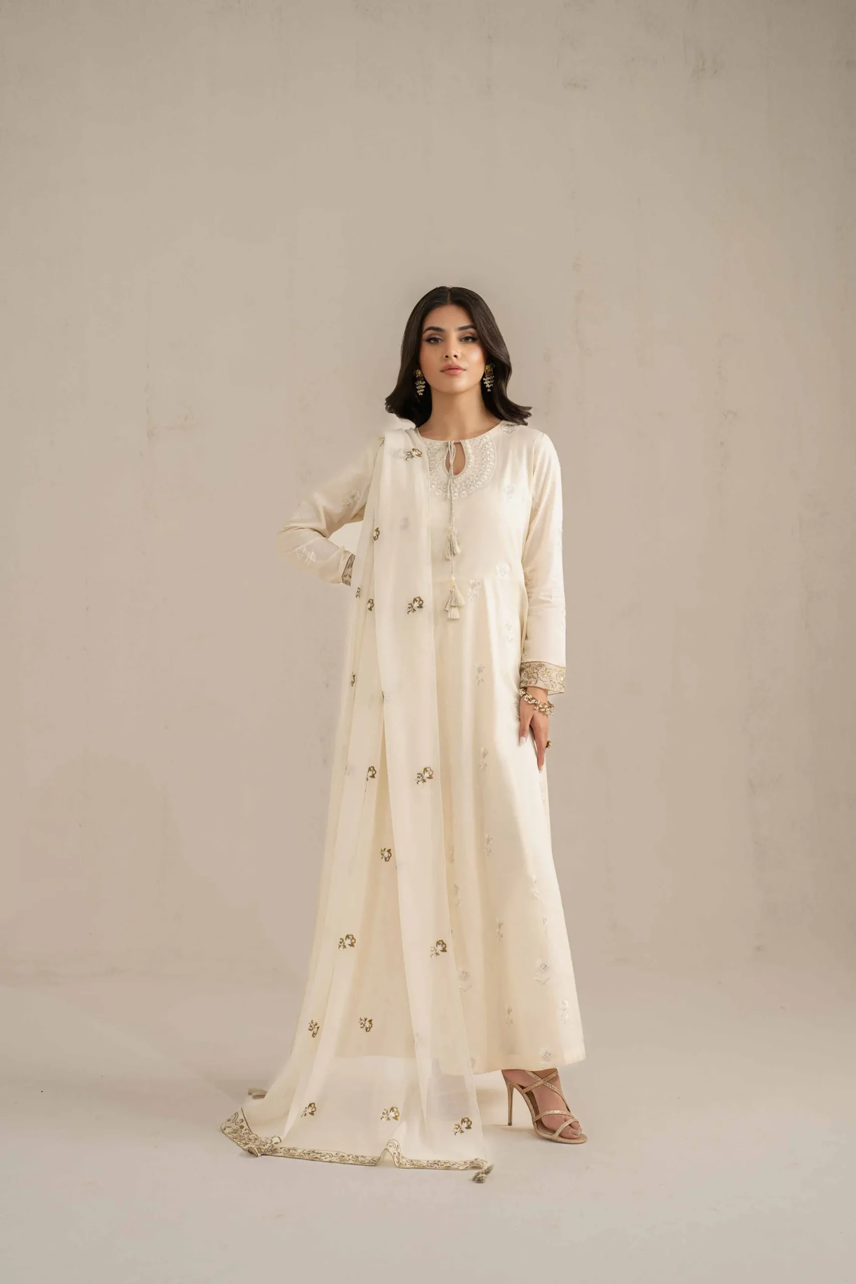 2 Piece - Embroidered Suit - 42519198