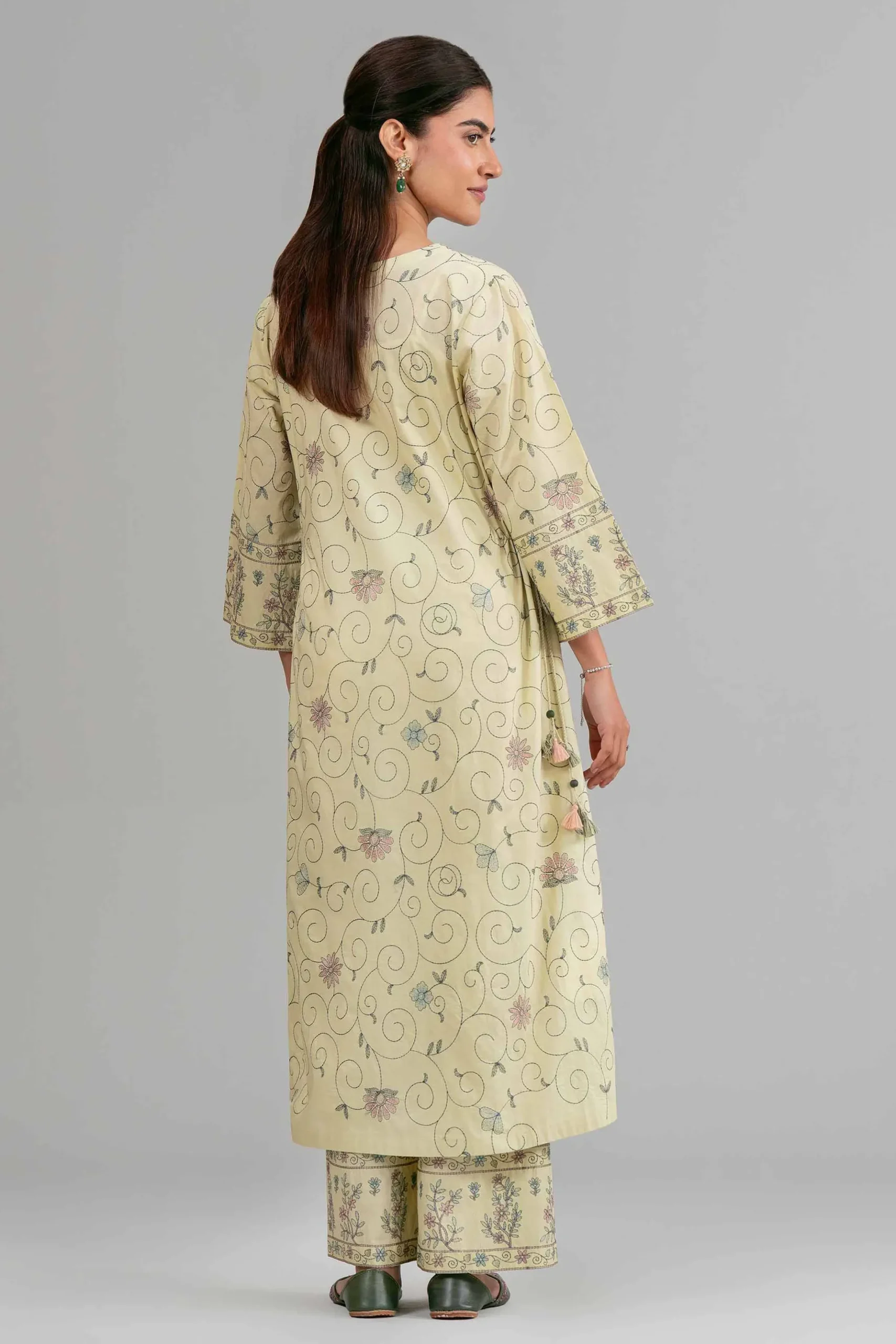 2 Piece - Embroidered Suit - 42619932