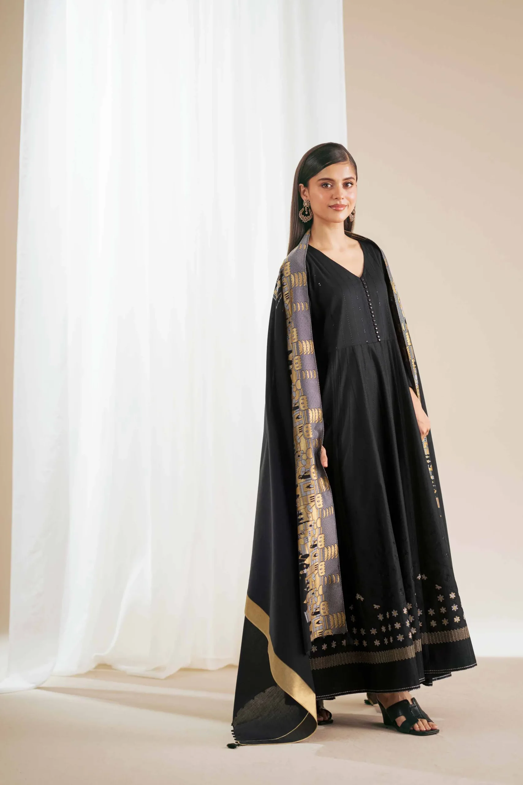 2 Piece - Embroidered Suit - 42519109