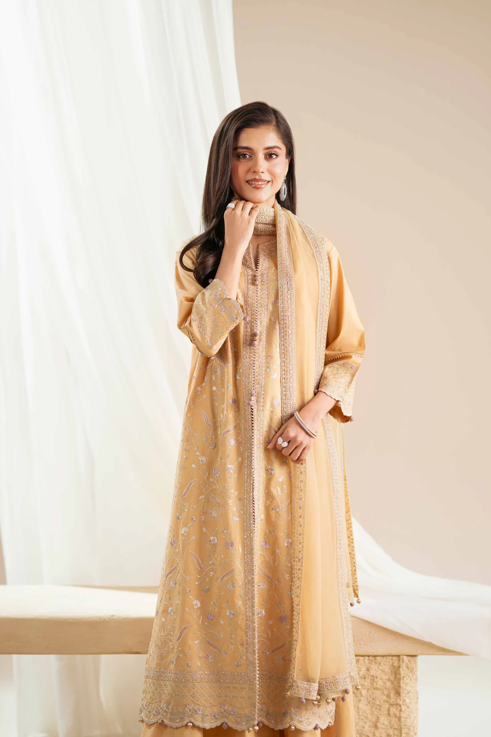 3 Piece - Embroidered Suit - 42519120