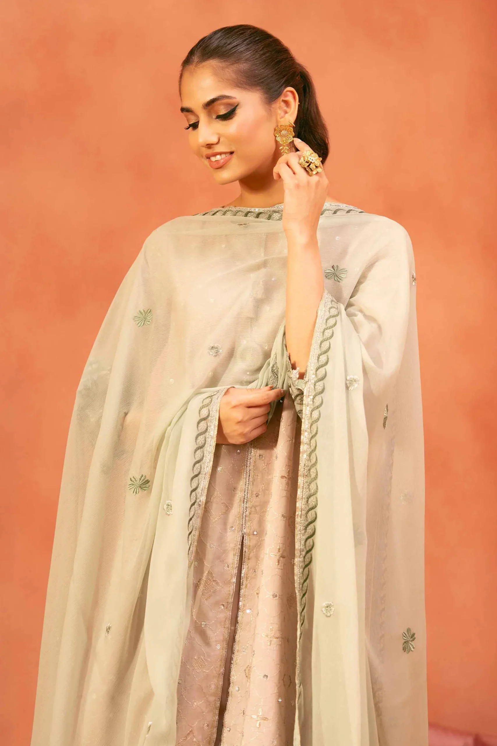 3 Piece - Embroidered Suit - 42519201