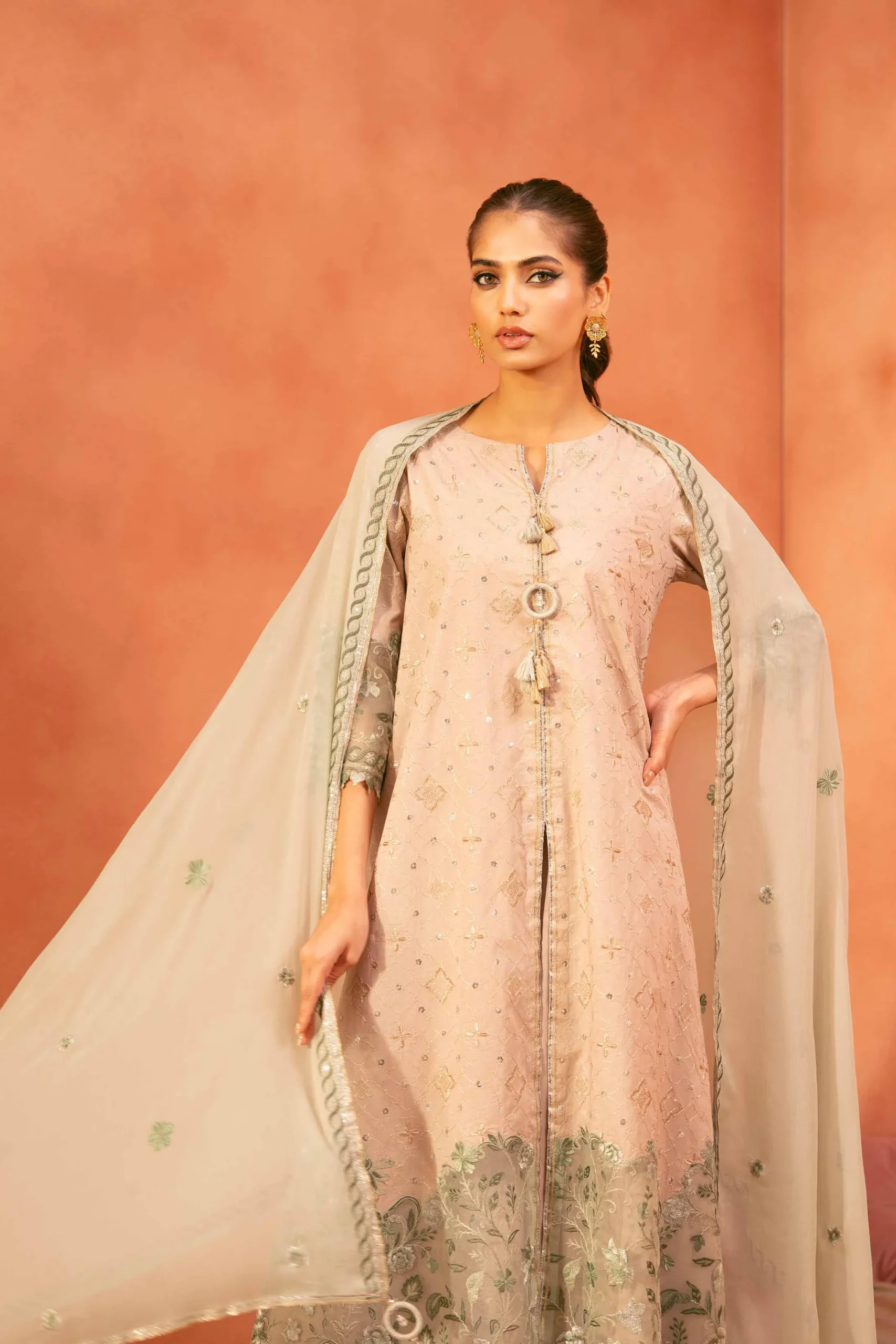 3 Piece - Embroidered Suit - 42519201