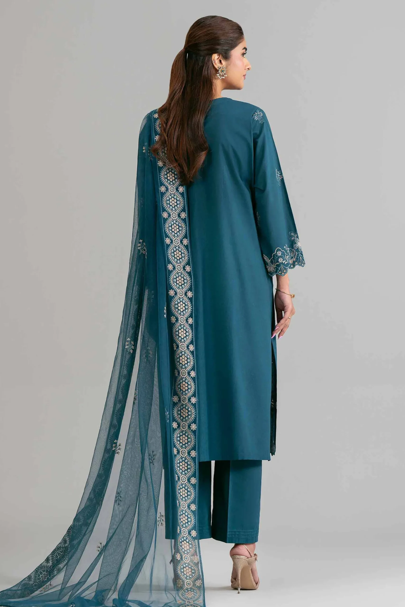 3 Piece - Embroidered Suit - 42619959