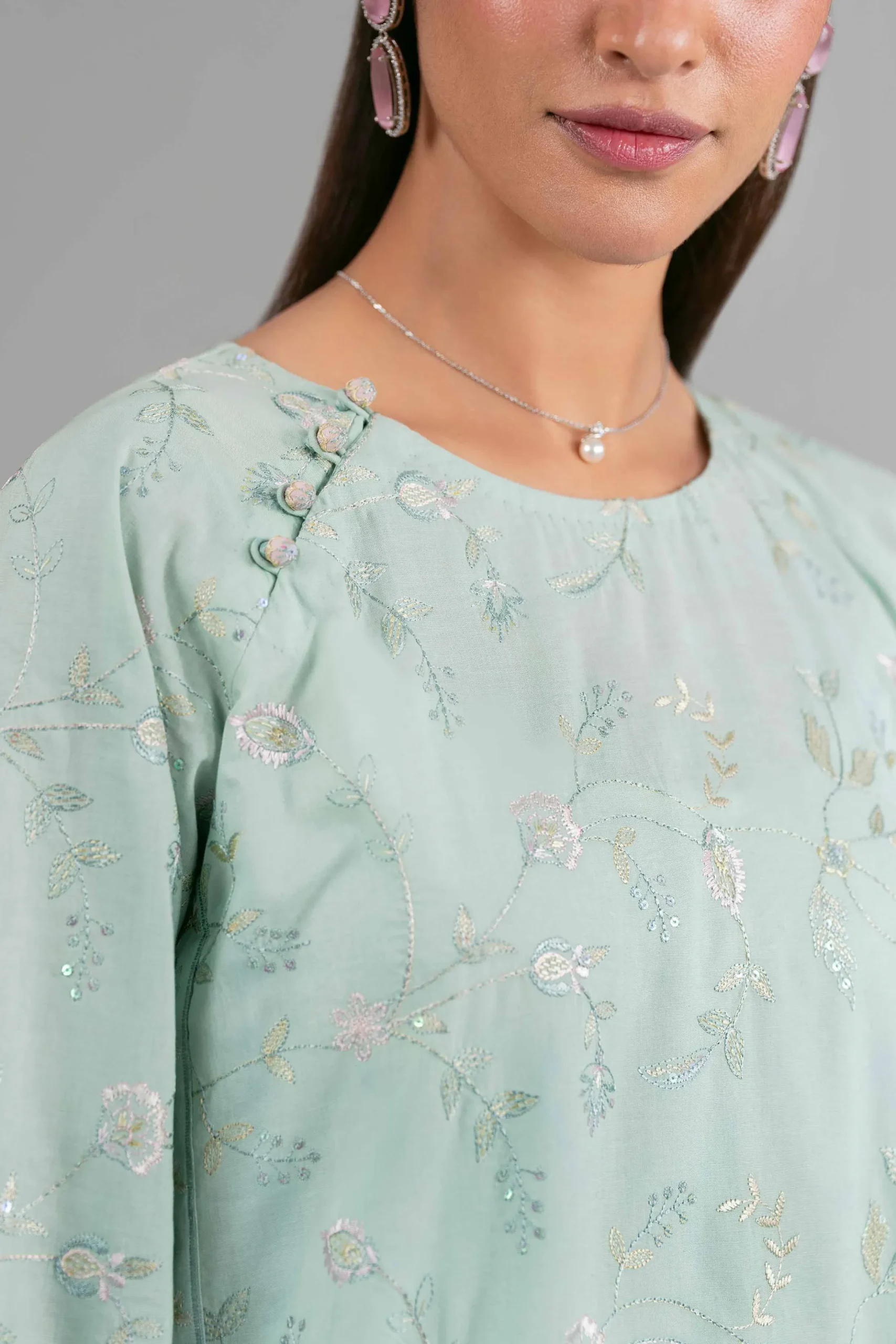 3 Piece - Embroidered Suit - 42619941