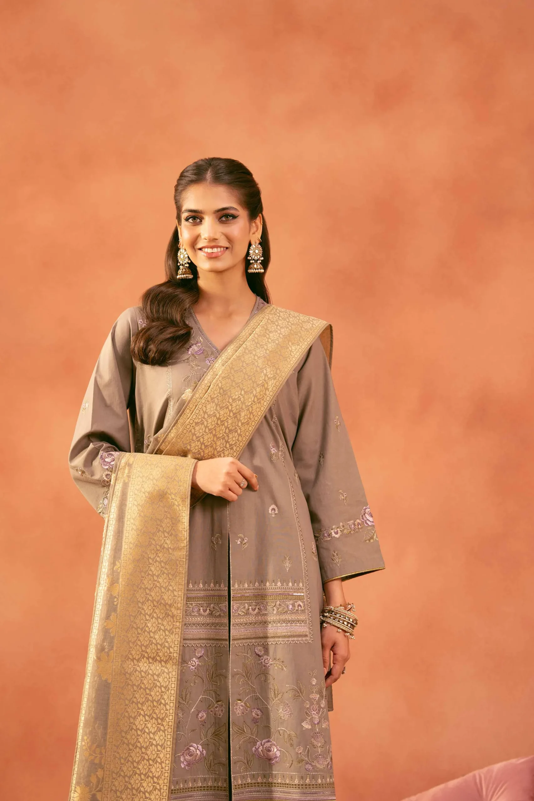 3 Piece - Embroidered Suit - 42519102