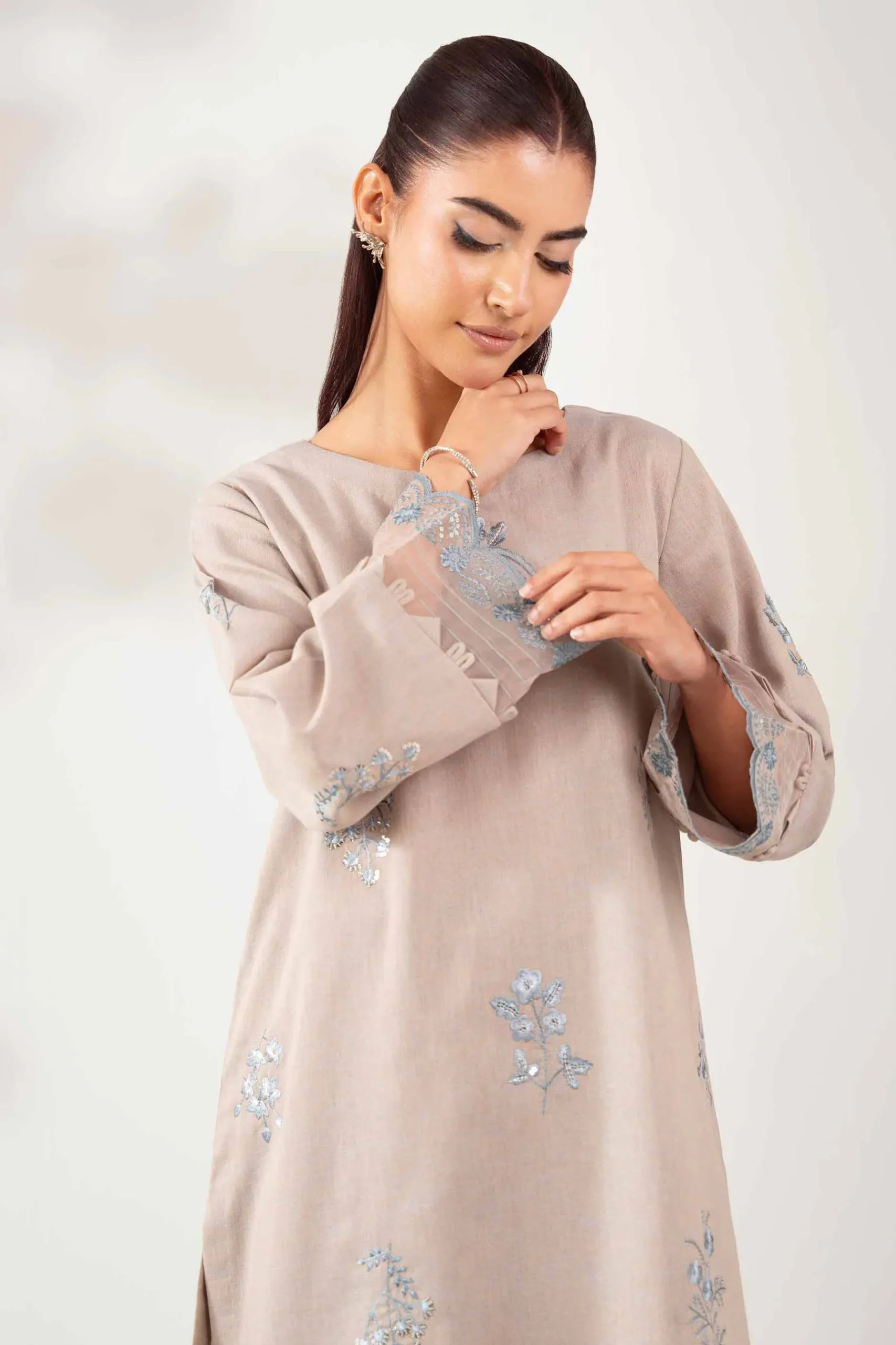 2 Piece - Embroidered Suit - 42502480