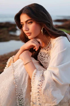 3 Piece - Embroidered Suit - 42601294