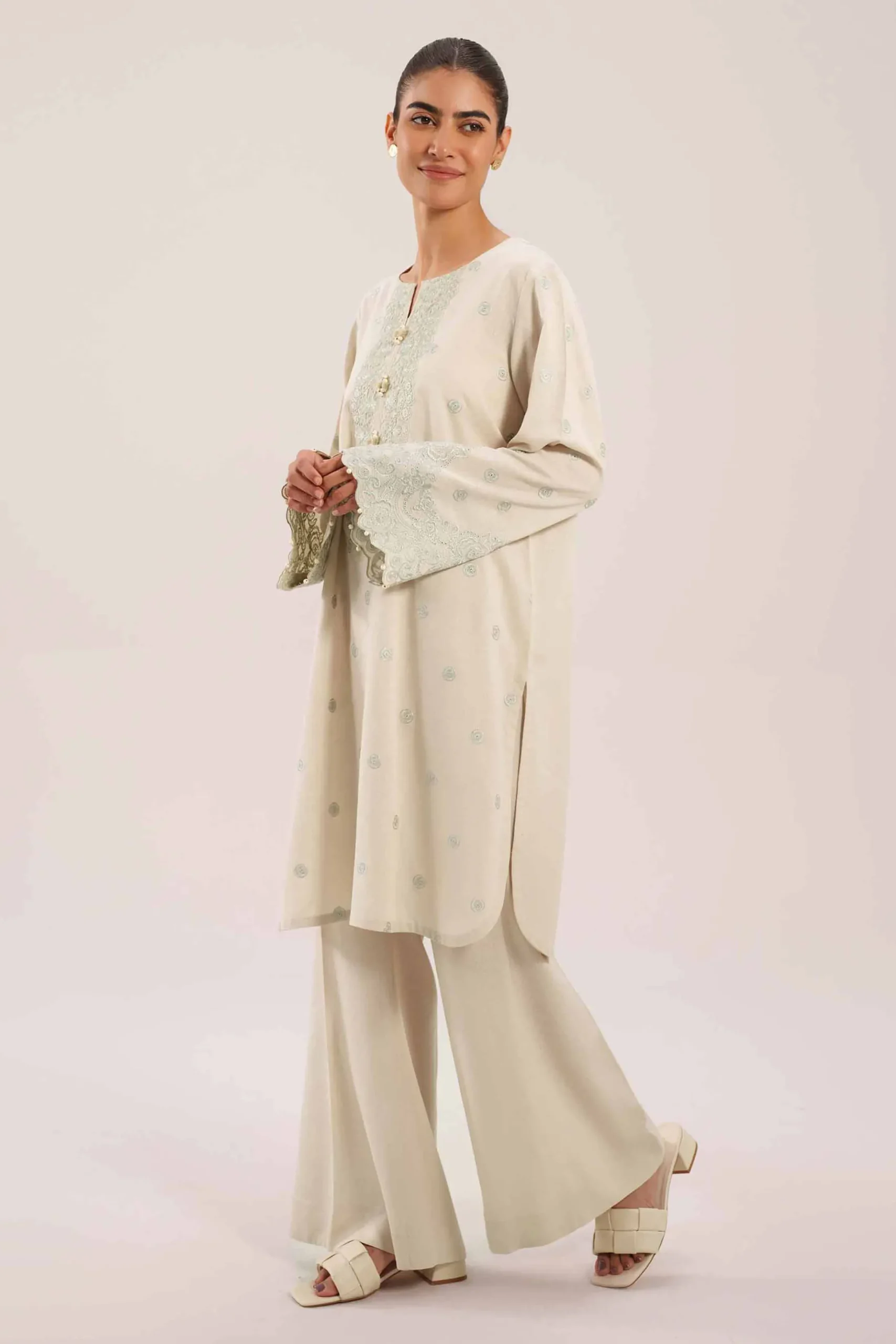2 Piece - Embroidered Suit - 42502341