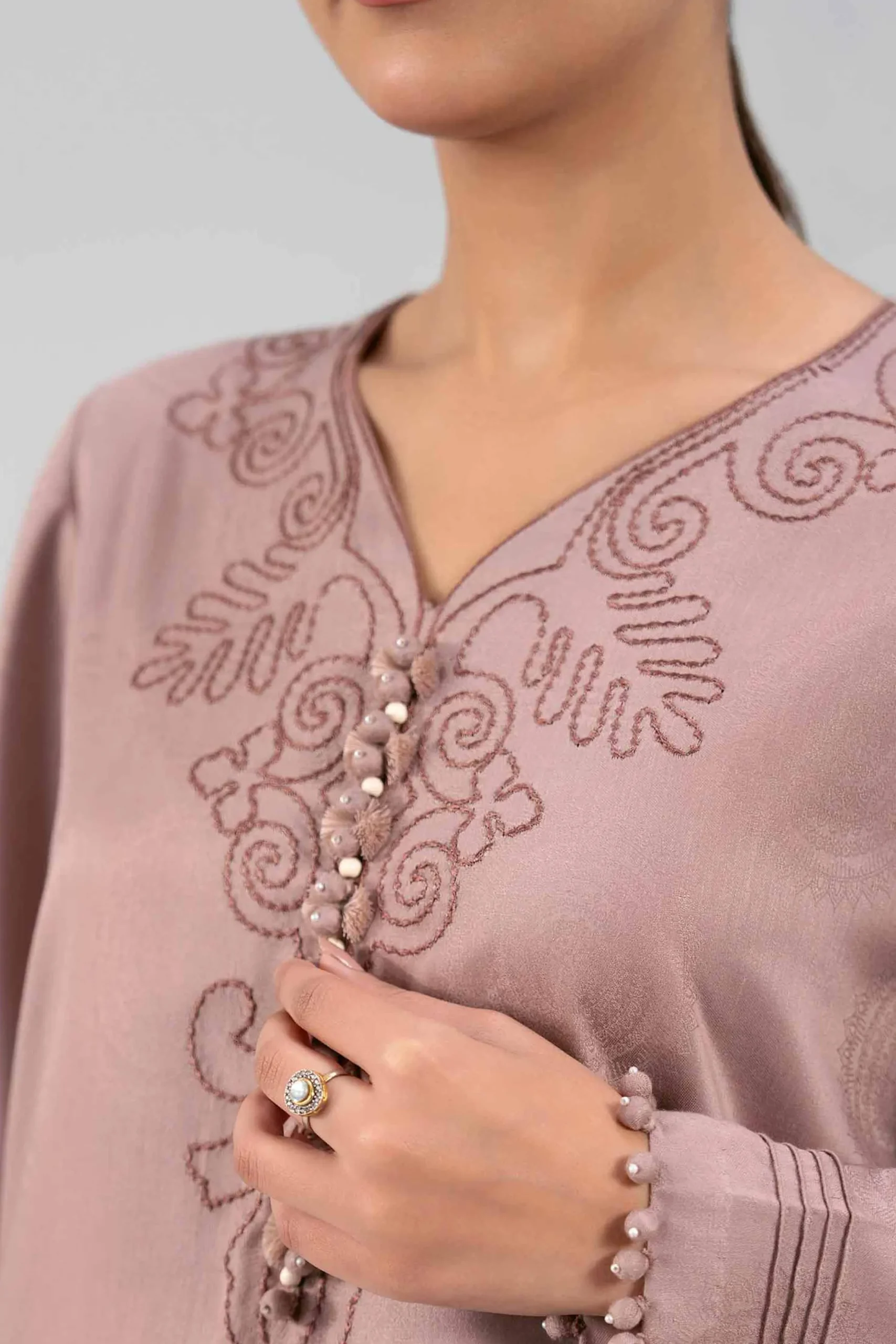 2 Piece - Embroidered Suit - 42503737