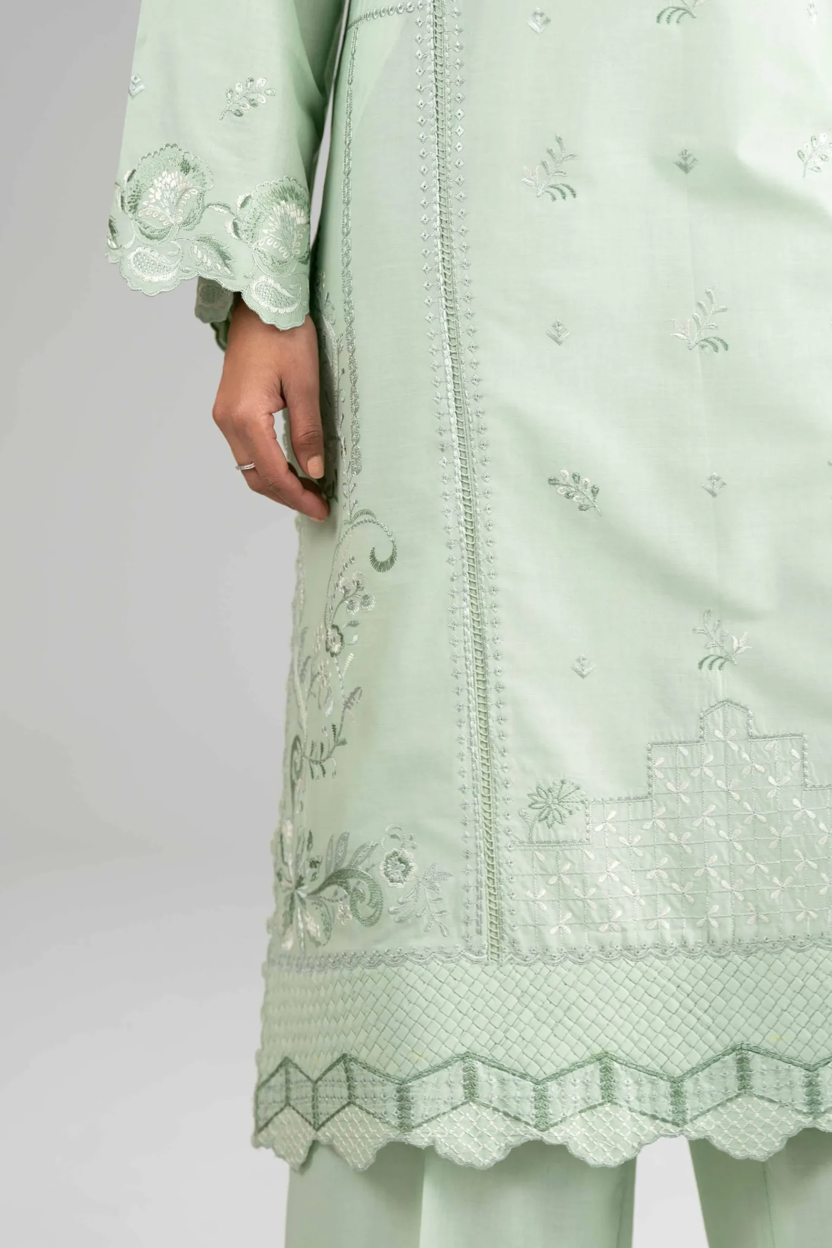 2 Piece - Embroidered Suit - 42601629
