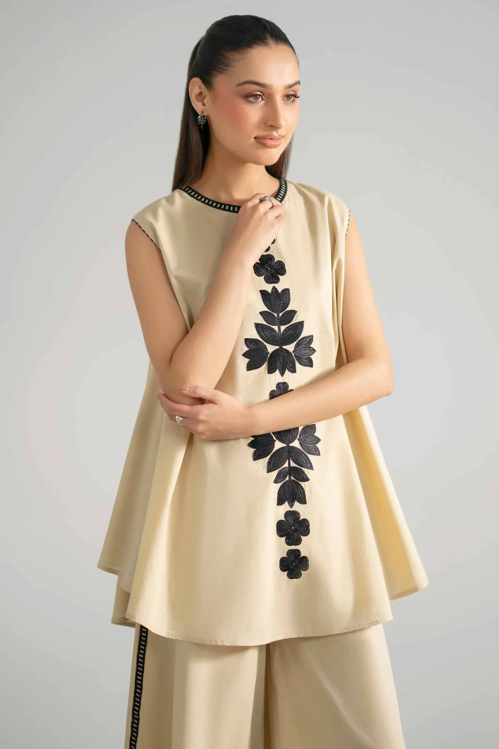 2 Piece - Embroidered Suit - AS26-84