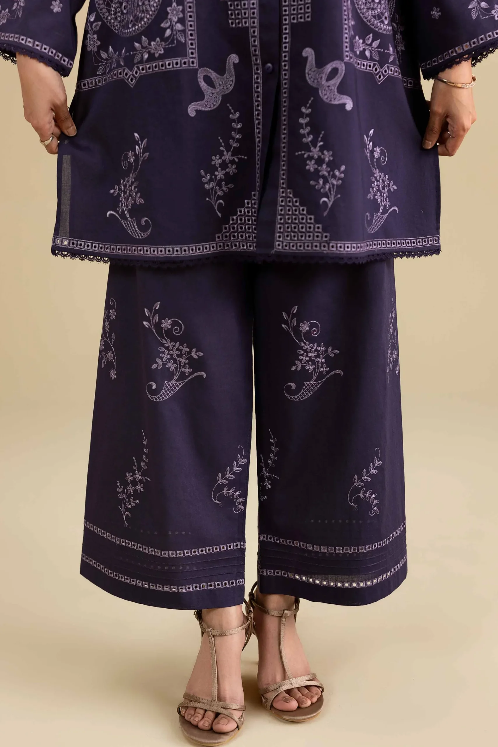 2 Piece - Embroidered Suit - KFE26-156