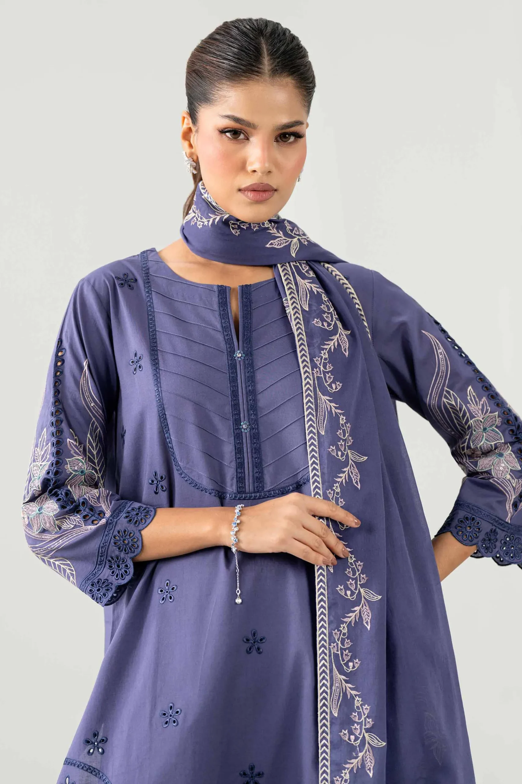 3 Piece - Embroidered Suit - KFE26-186