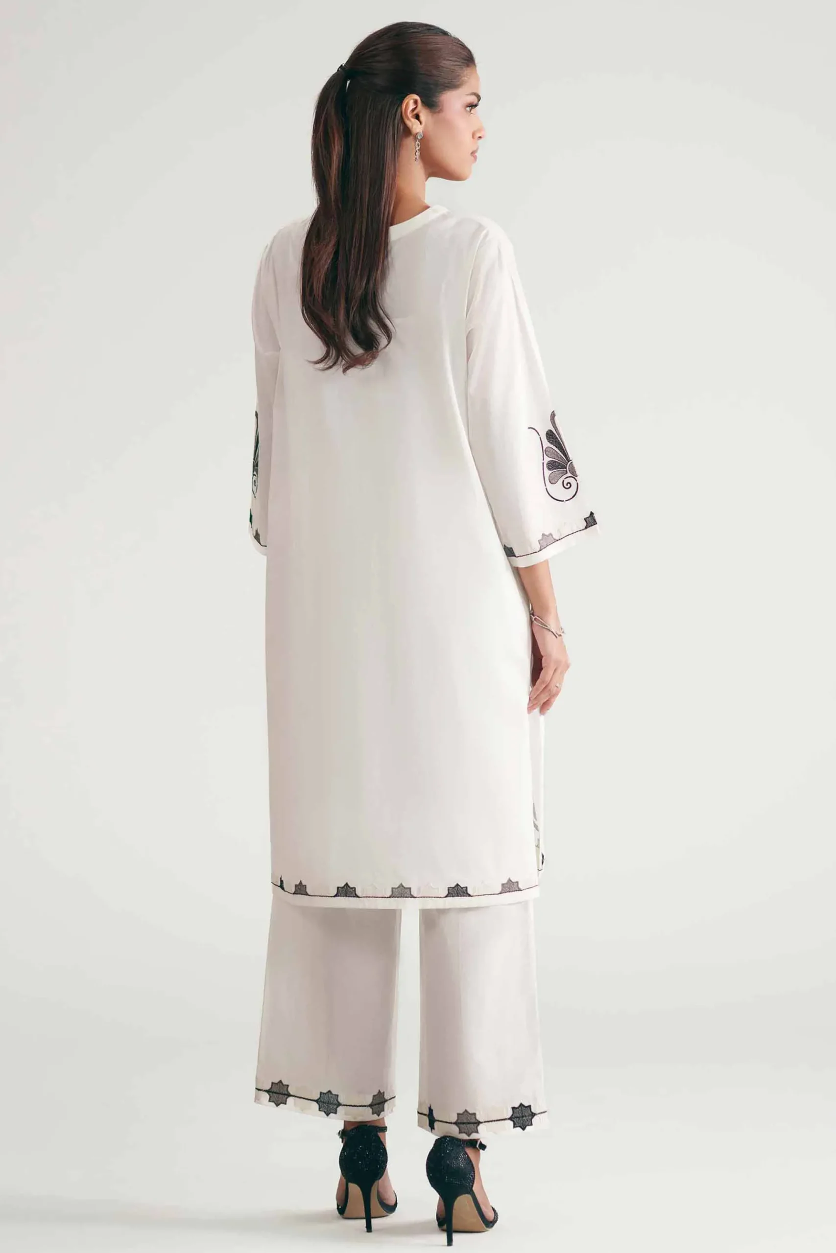 2 Piece - Embroidered Suit - KFE26-171