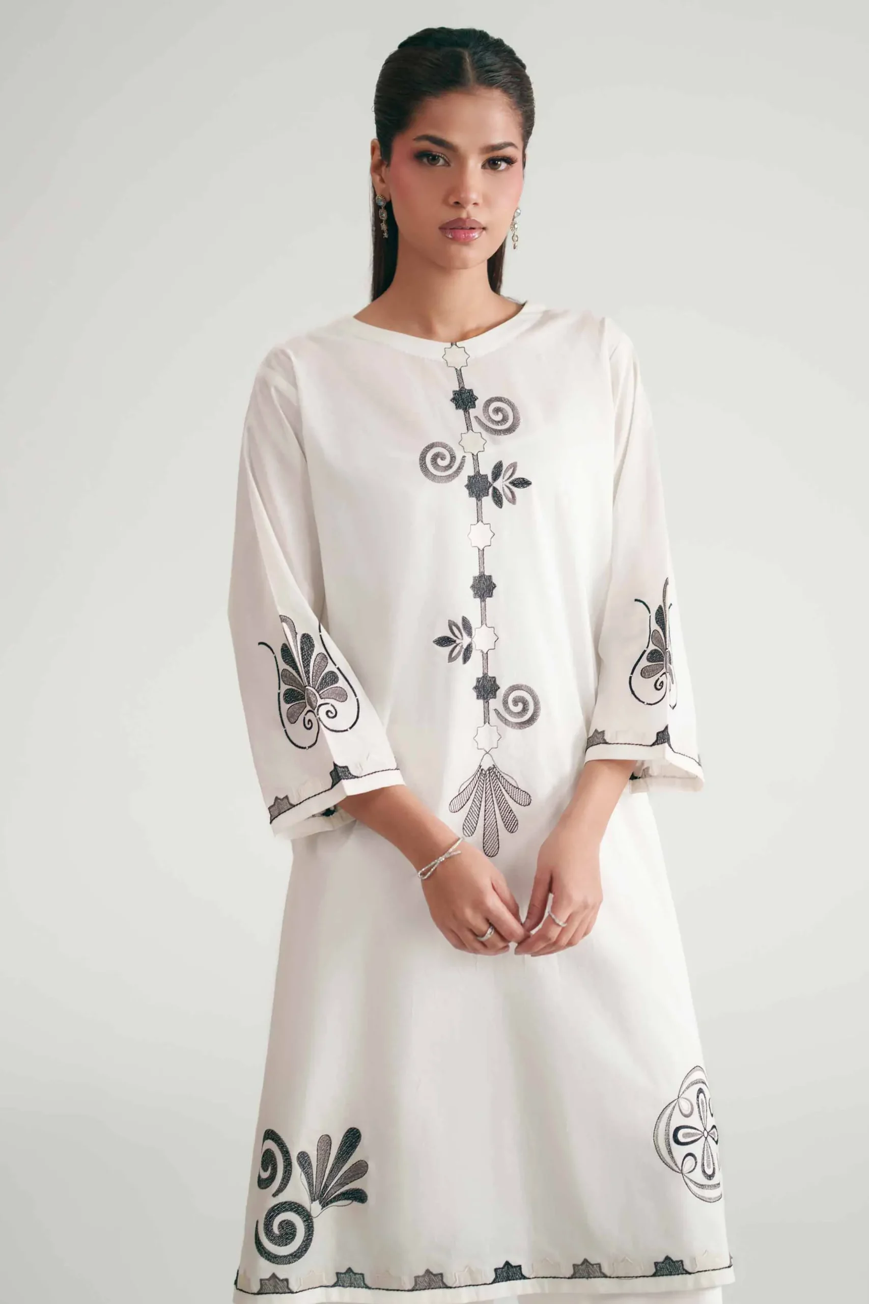 2 Piece - Embroidered Suit - KFE26-171