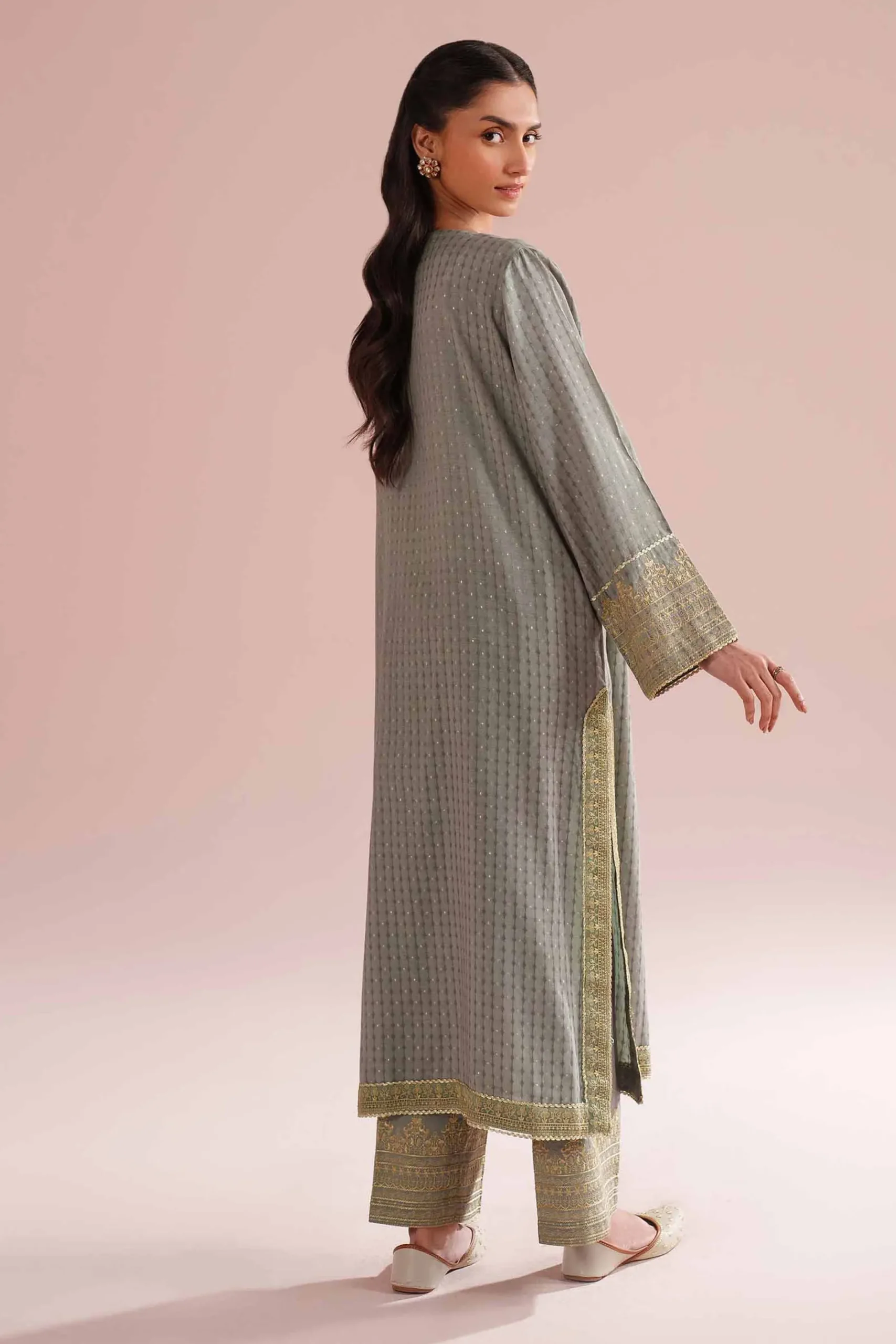 2 Piece - Embroidered Suit - PE26-59