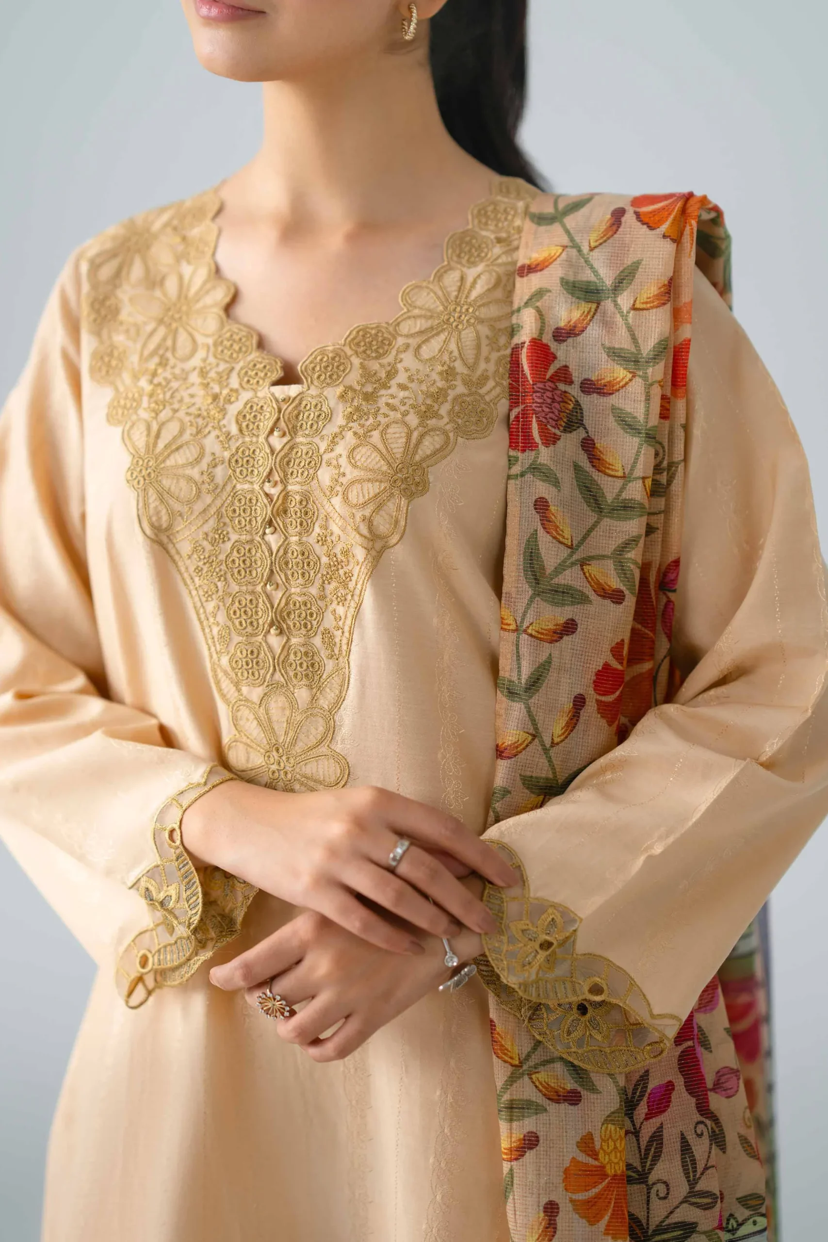 3 Piece - Embroidered Suit - PE26-118