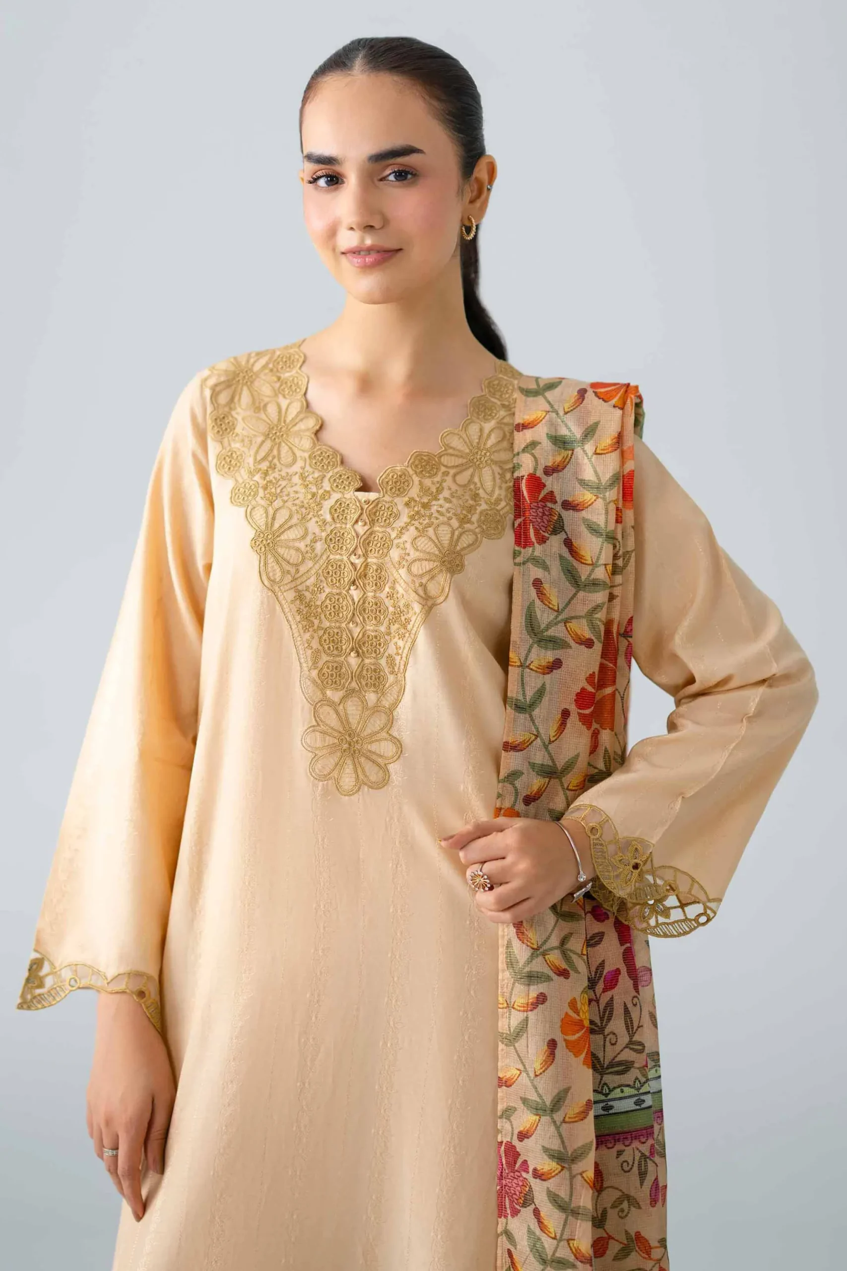 3 Piece - Embroidered Suit - PE26-118
