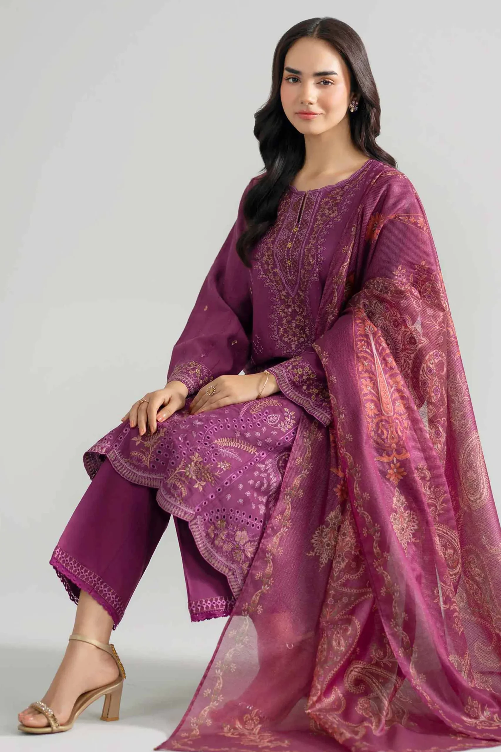 3 Piece - Embroidered Suit - PE26-119