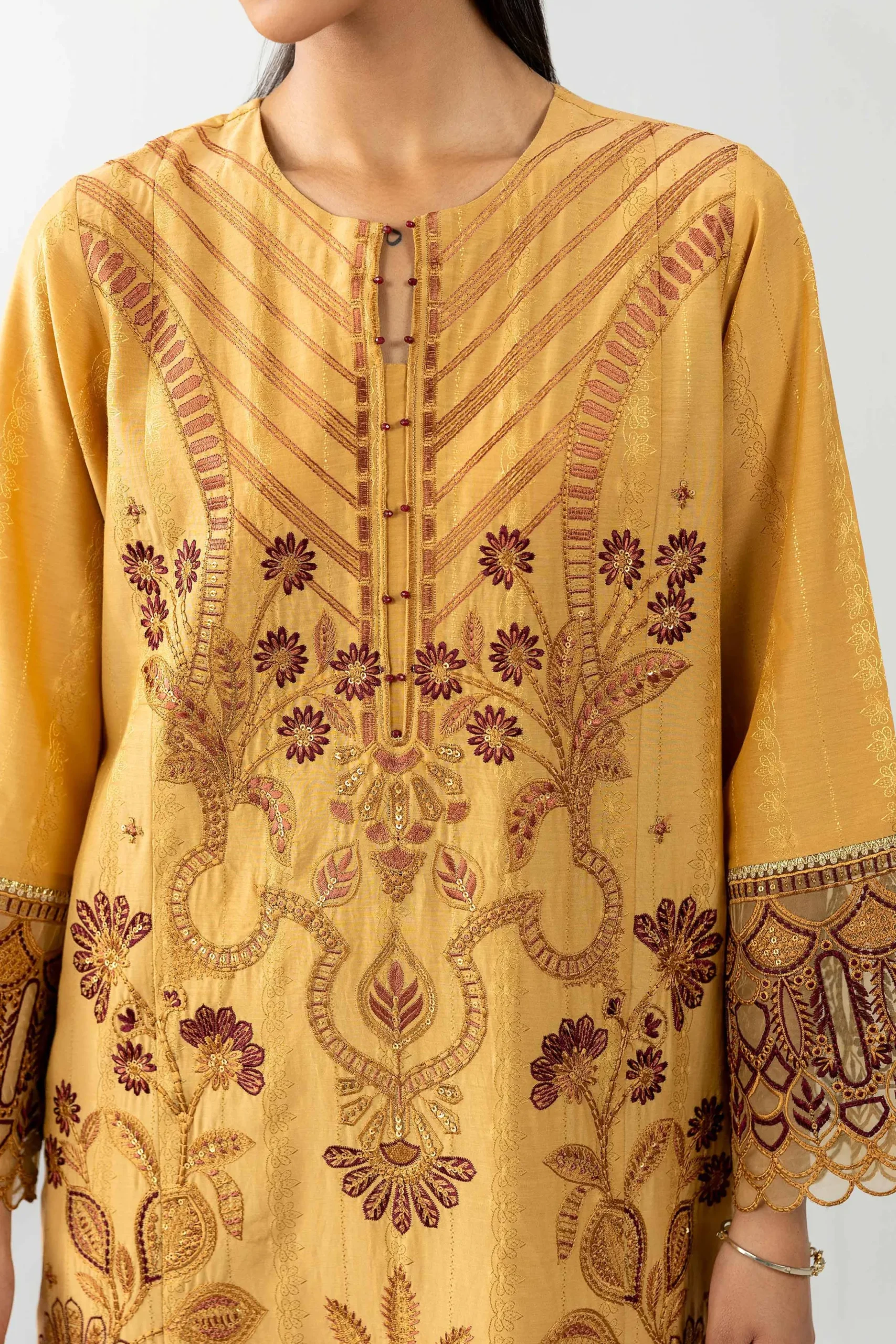 2 Piece - Embroidered Suit - PE26-122