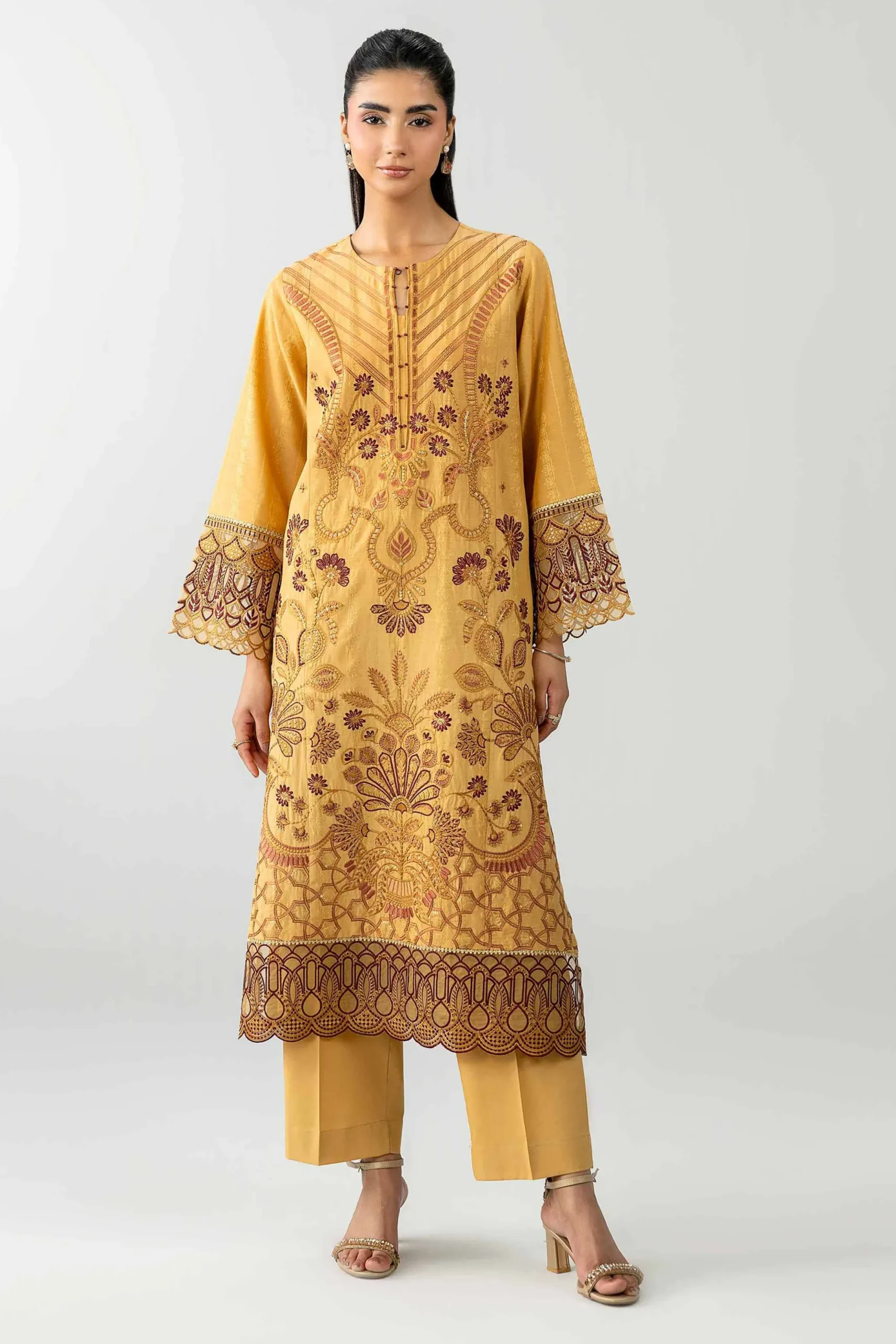 2 Piece - Embroidered Suit - PE26-122
