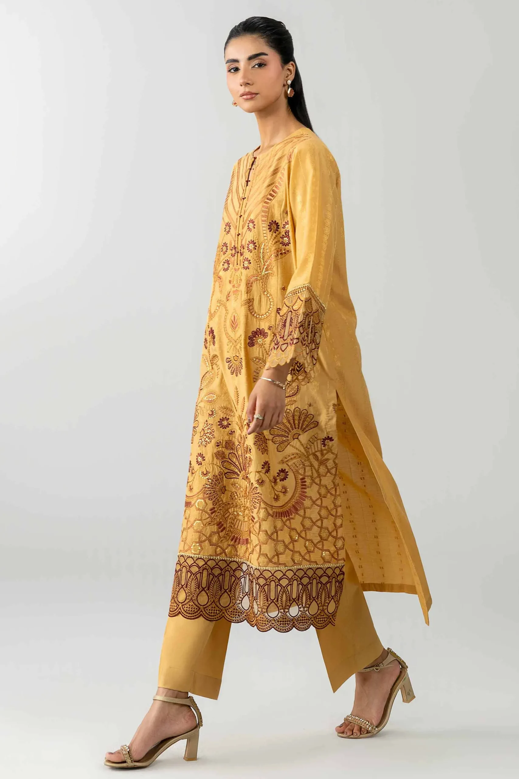 2 Piece - Embroidered Suit - PE26-122