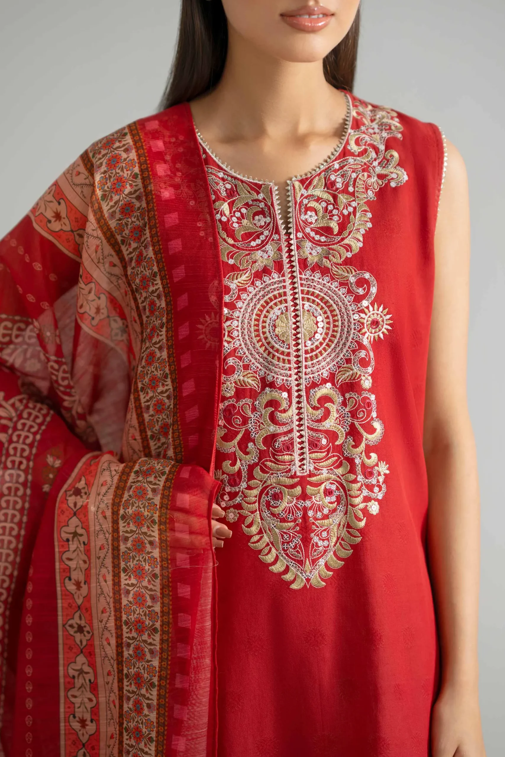 2 Piece - Embroidered Suit - PE26-128