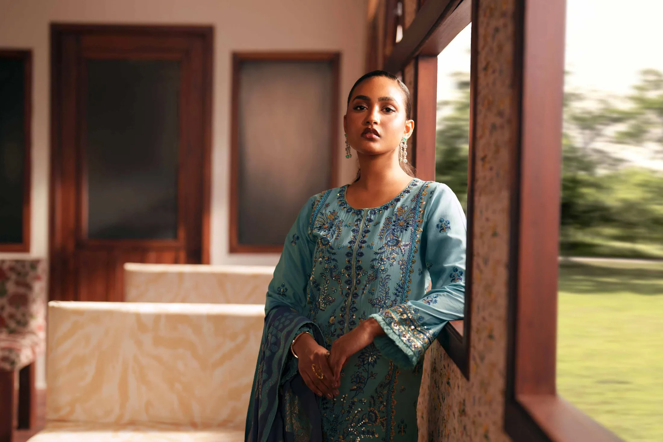 3 Piece - Embroidered Suit - PE26-77