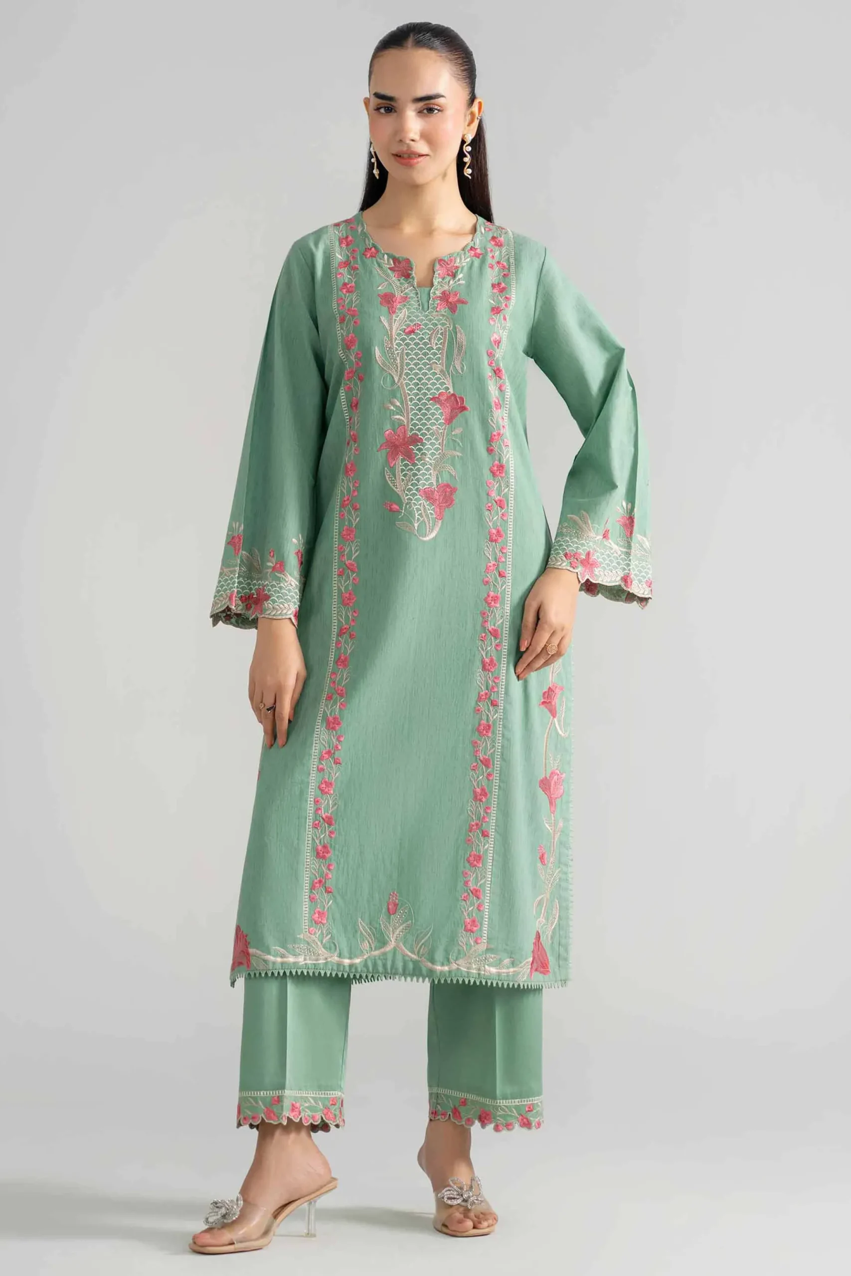 2 Piece - Embroidered Suit - PE26-234