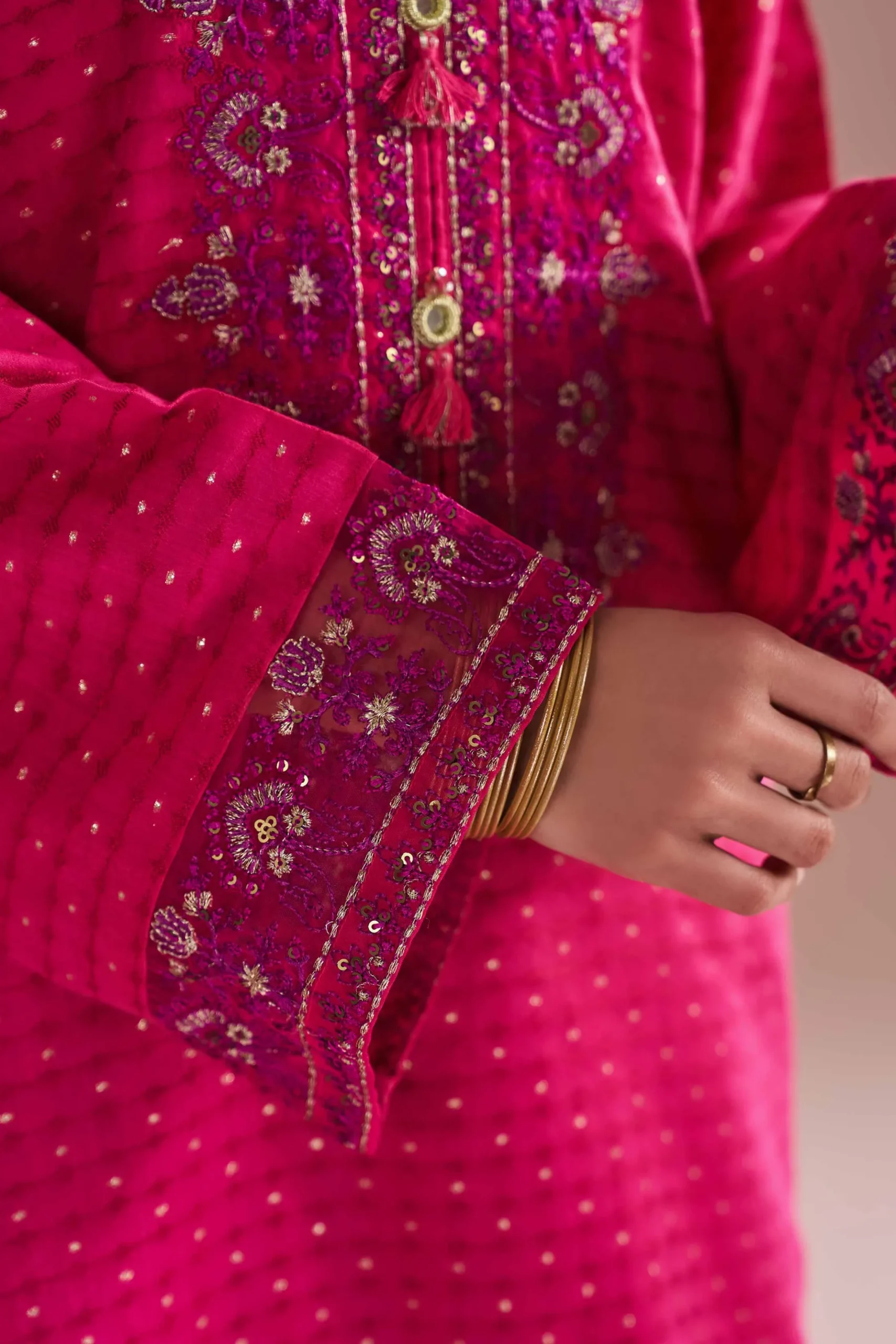 2 Piece - Embroidered Suit - PE26-57