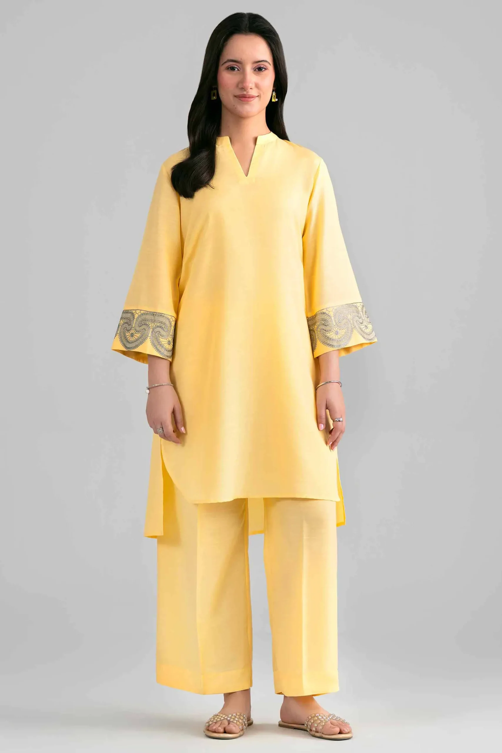 2 Piece - Embroidered Suit - PE26-396