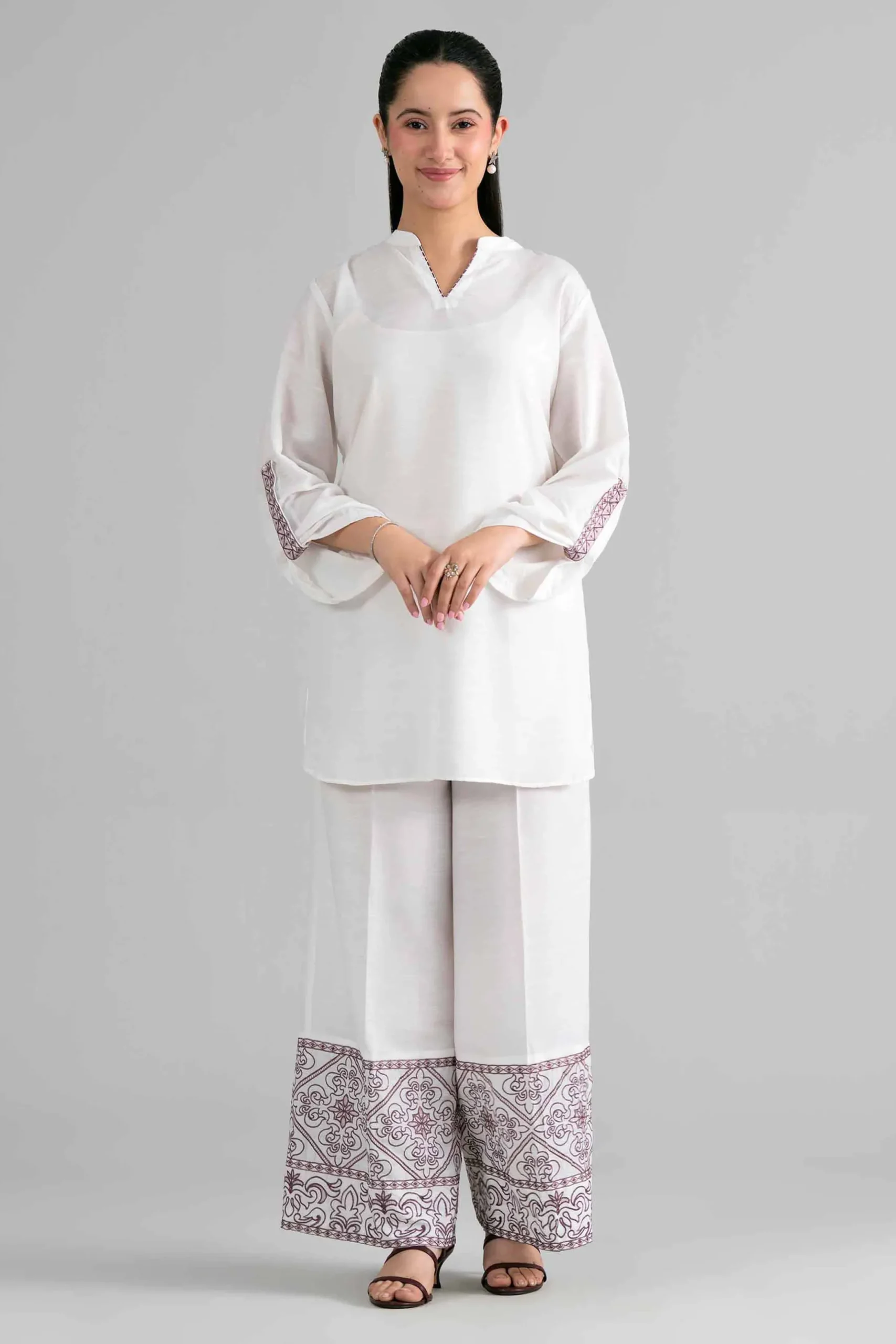2 Piece - Embroidered Suit - PE26-407