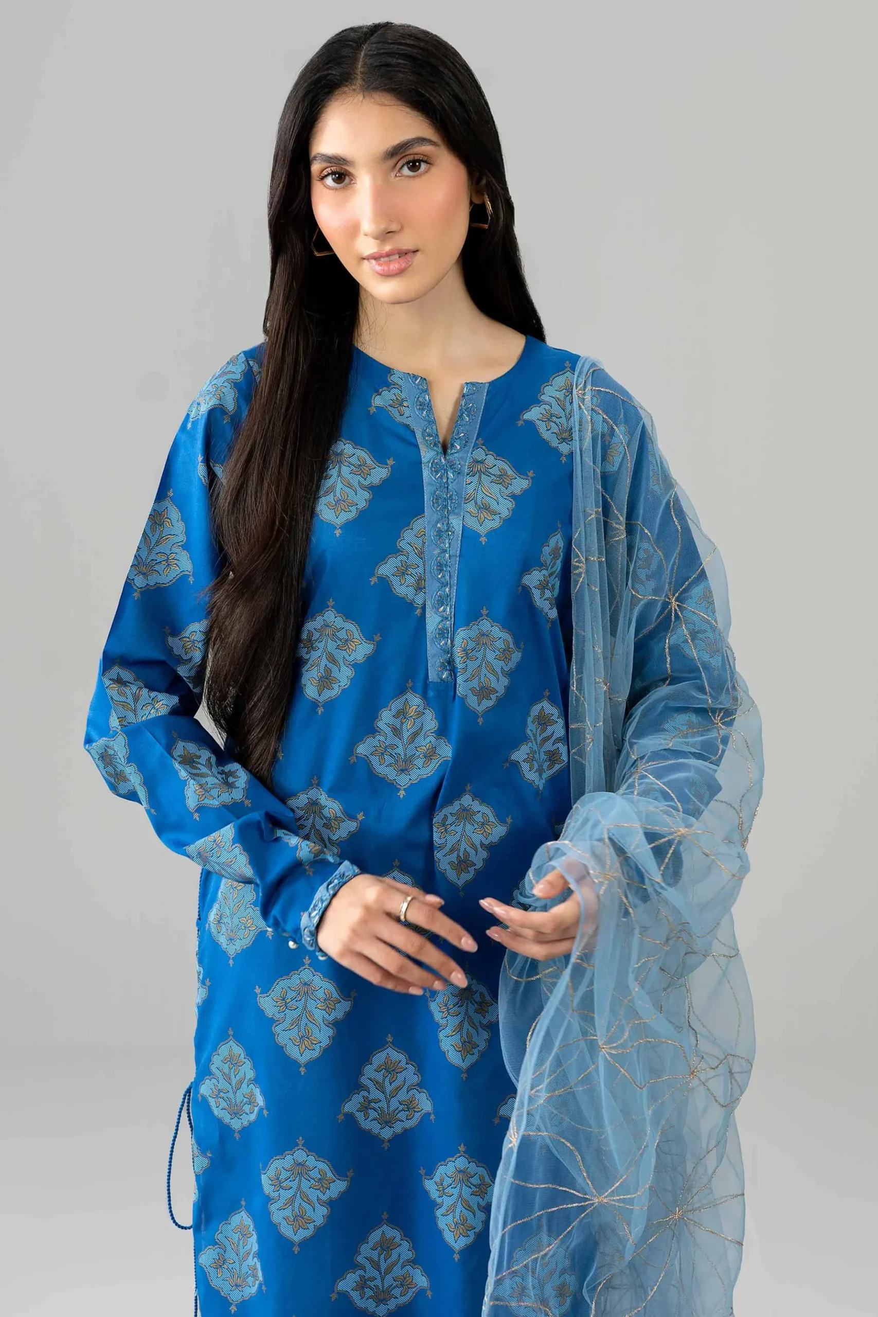 2 Piece - Embroidered Suit - PE26-441