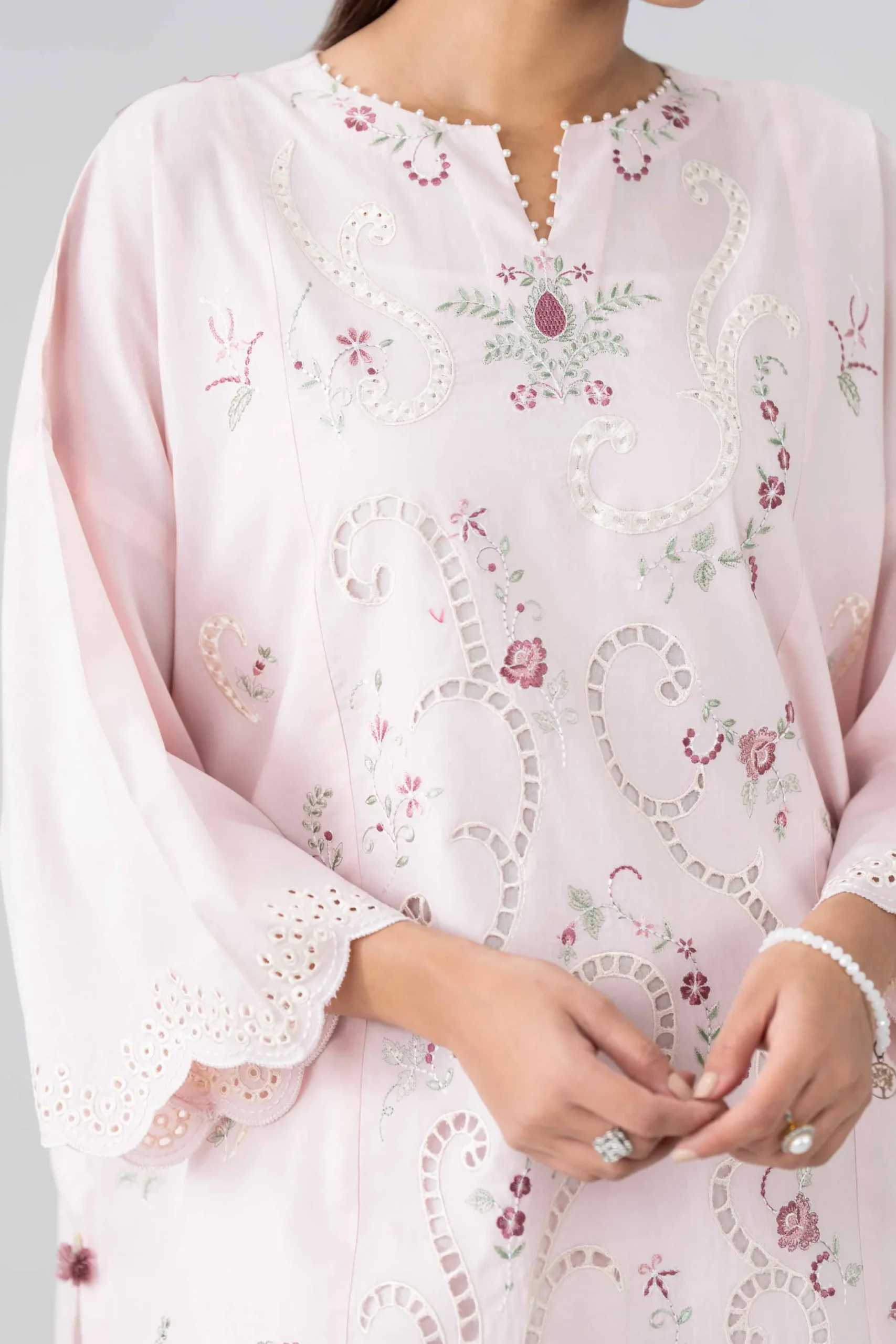 2 Piece - Embroidered Suit - PE26-453
