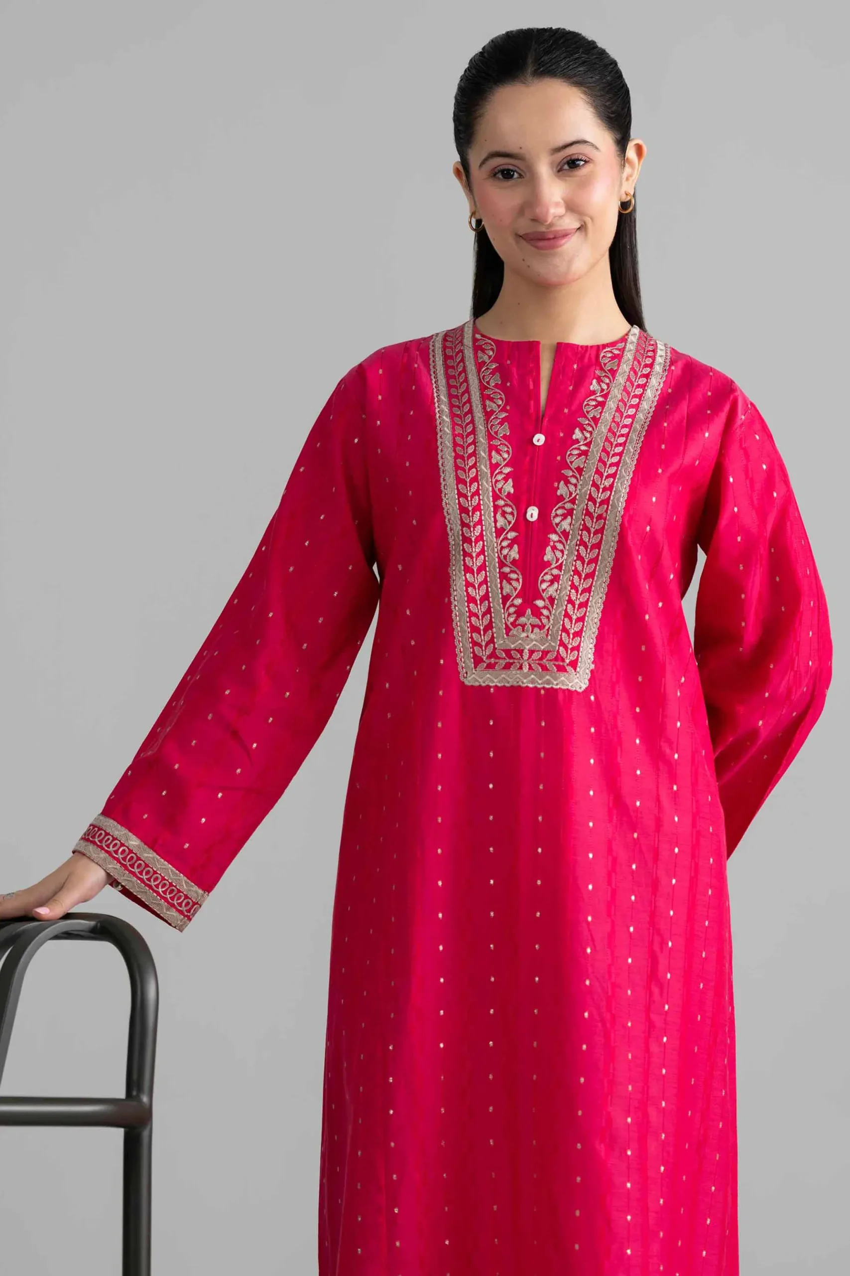 2 Piece - Embroidered Suit - PE26-460