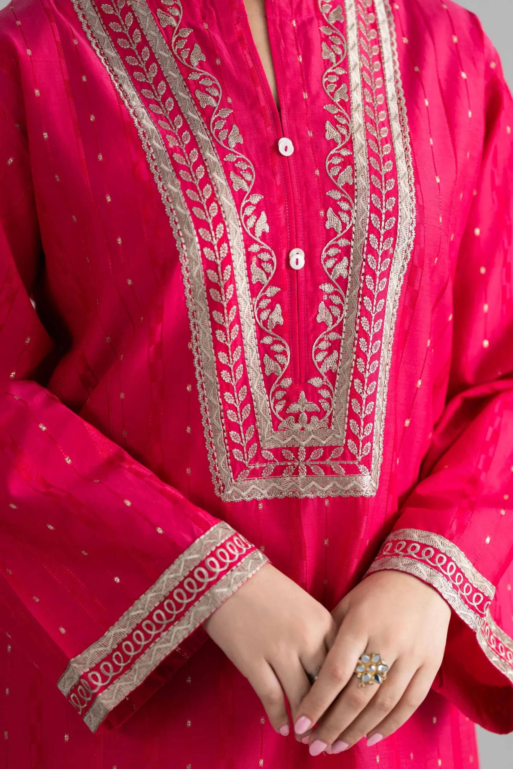 2 Piece - Embroidered Suit - PE26-460