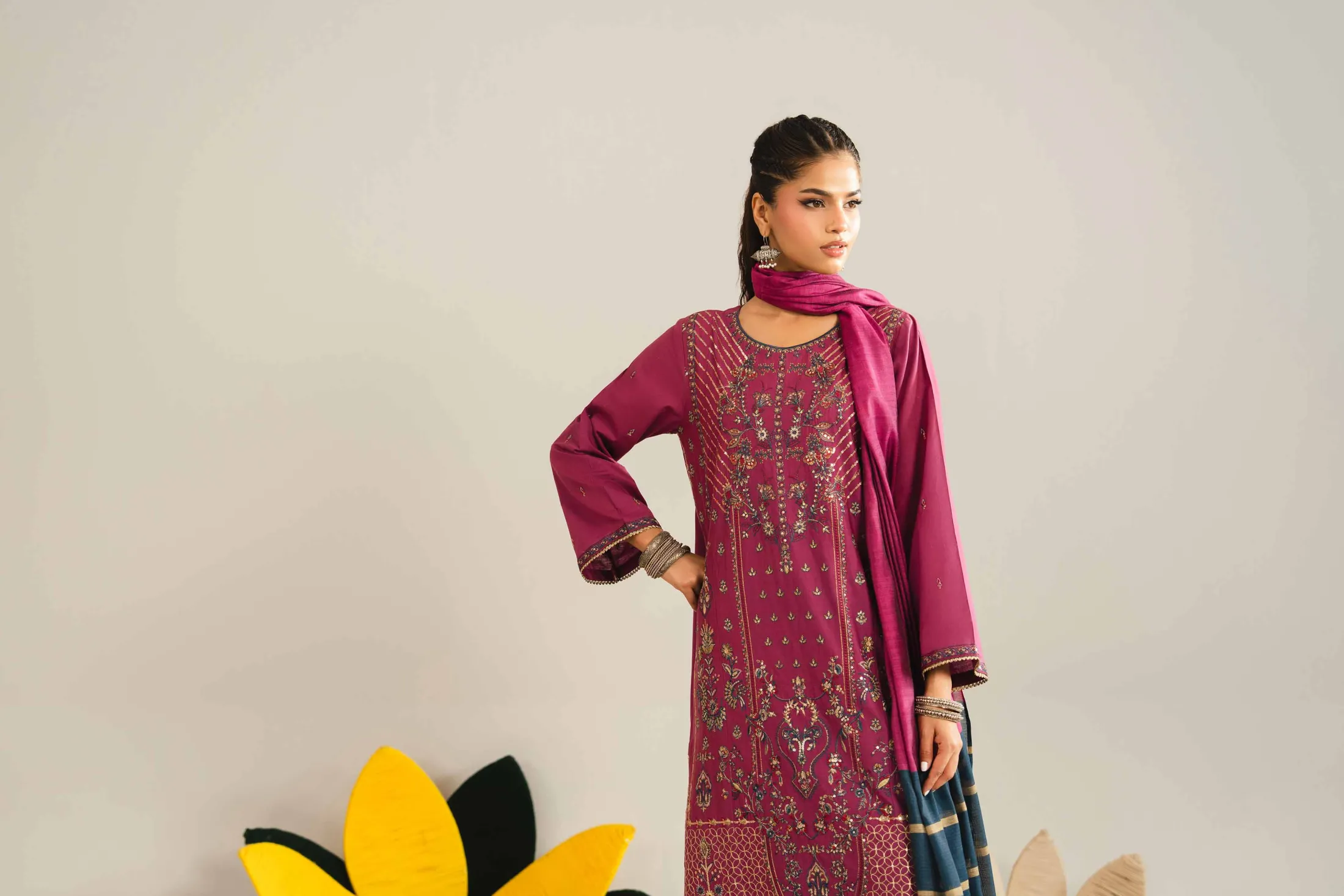 3 Piece - Embroidered Suit - PE26-311