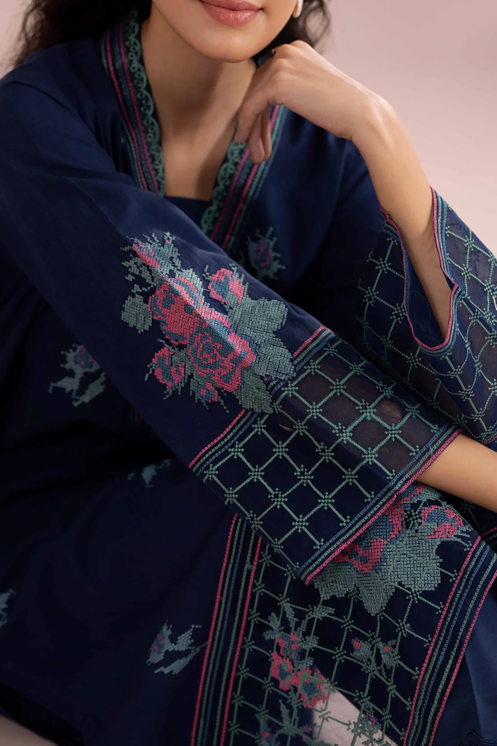 2 Piece - Embroidered Suit - PE26-230
