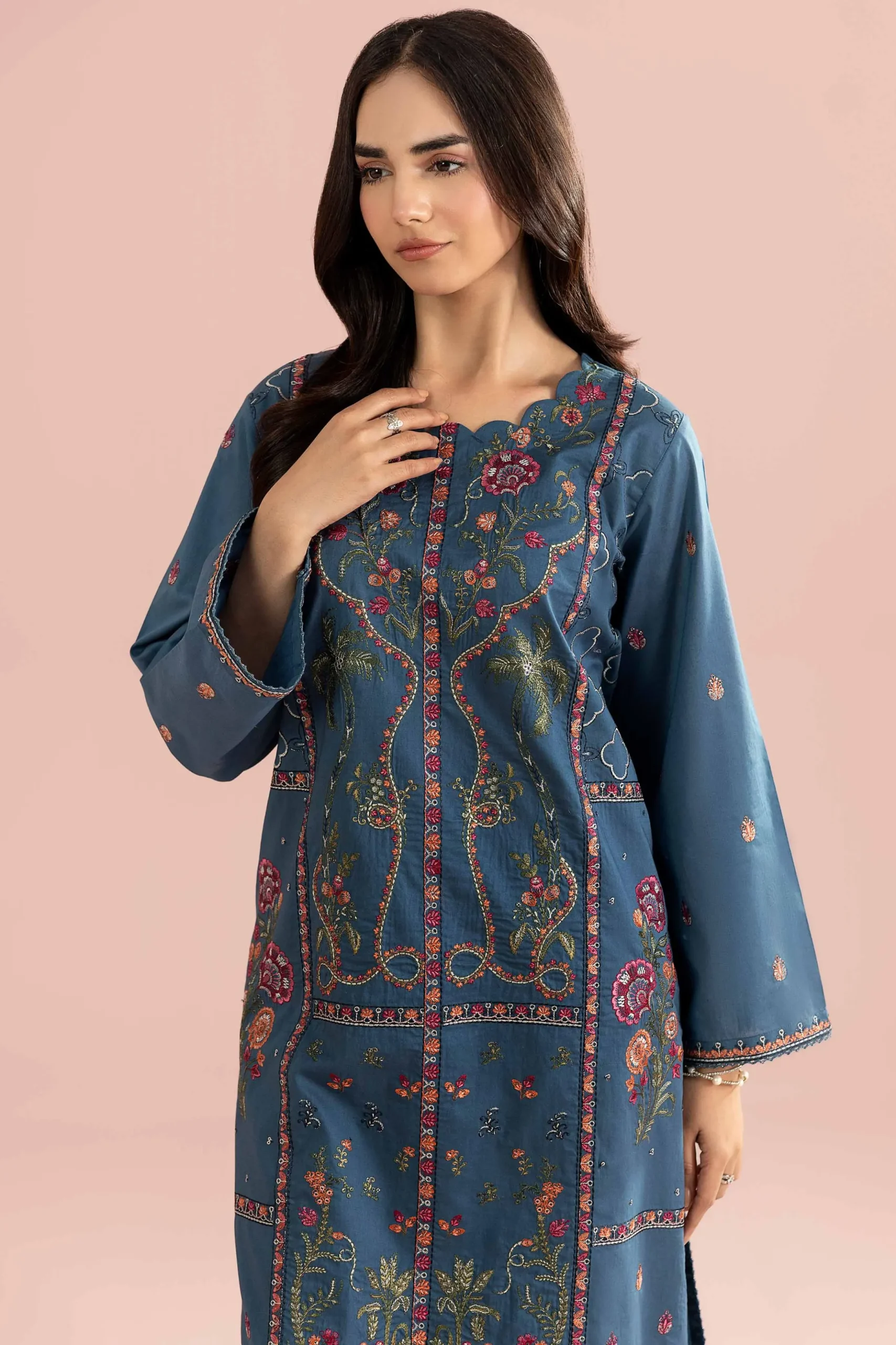 2 Piece - Embroidered Suit - PE26-244