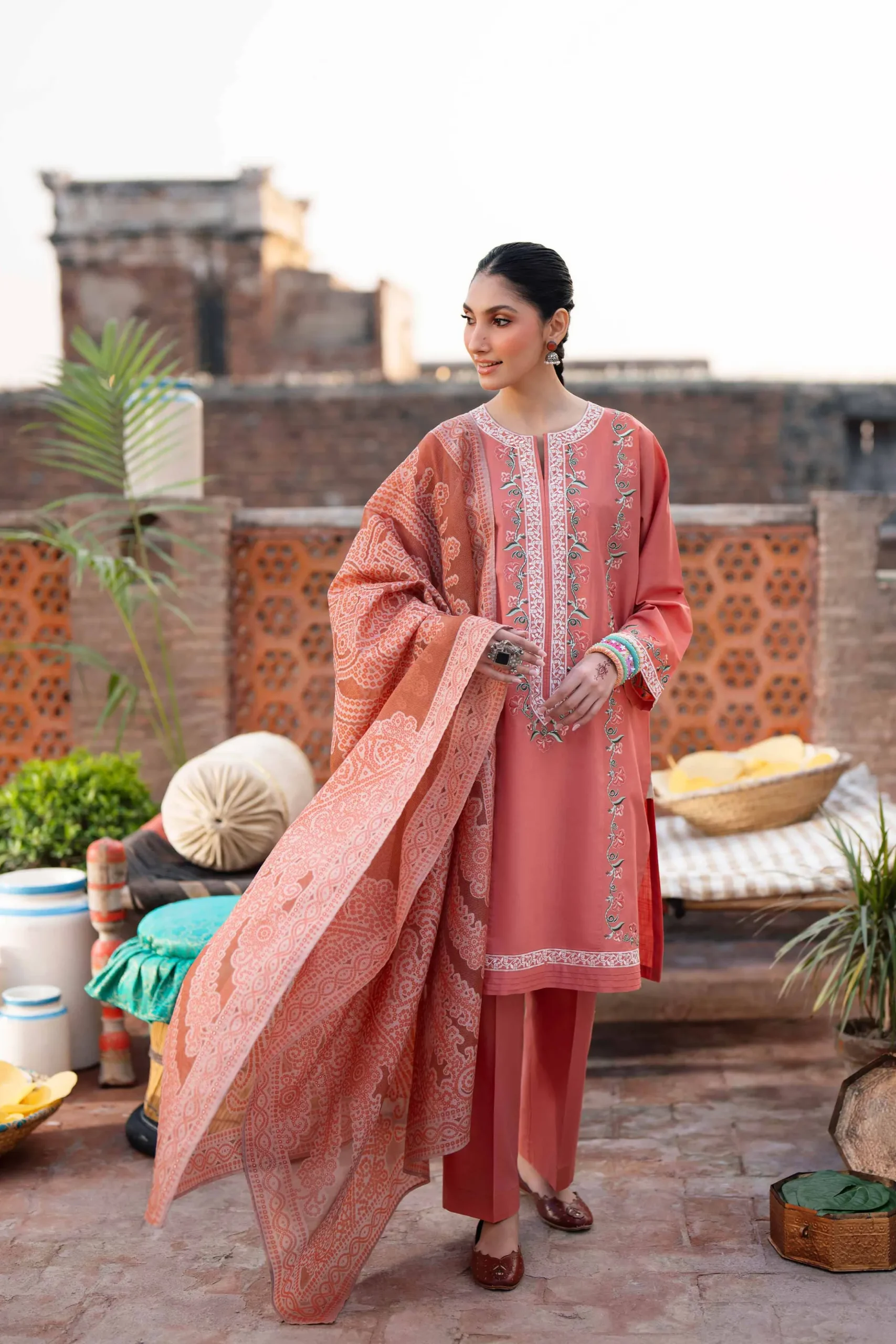 3 Piece - Embroidered Suit - PE26-317