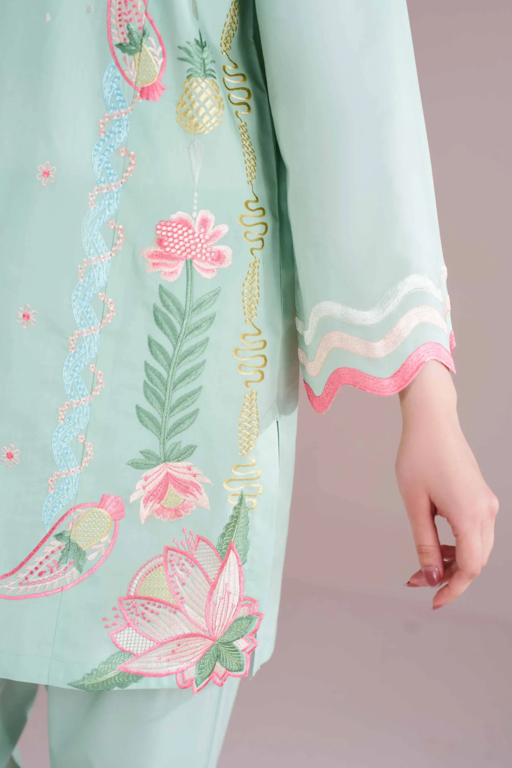 2 Piece - Embroidered Suit - PE26-235