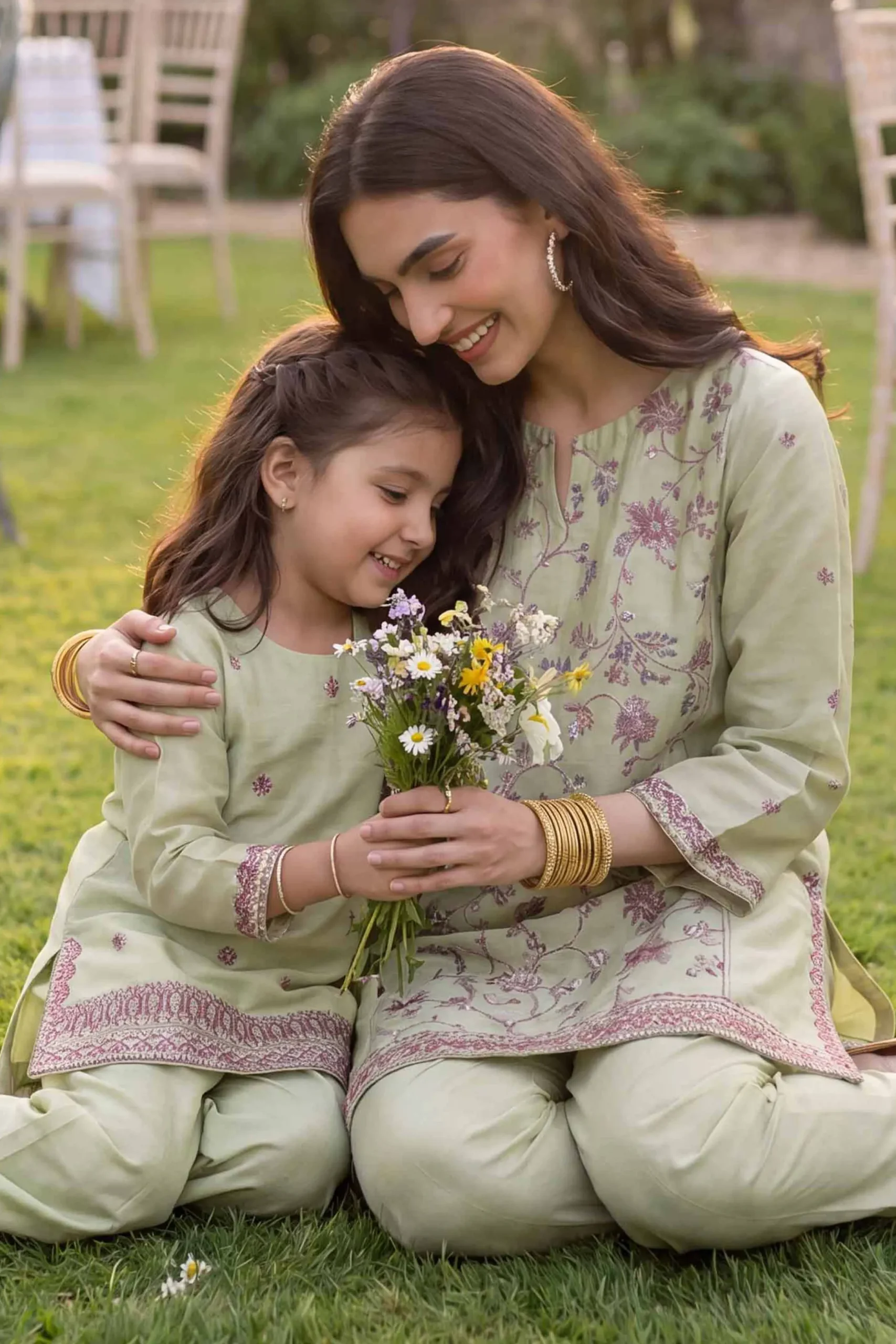 2 Piece - Embroidered Suit - PMD26-17 M