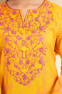 3 Piece - Flatbed Paste Embroidered Suit - 42501661