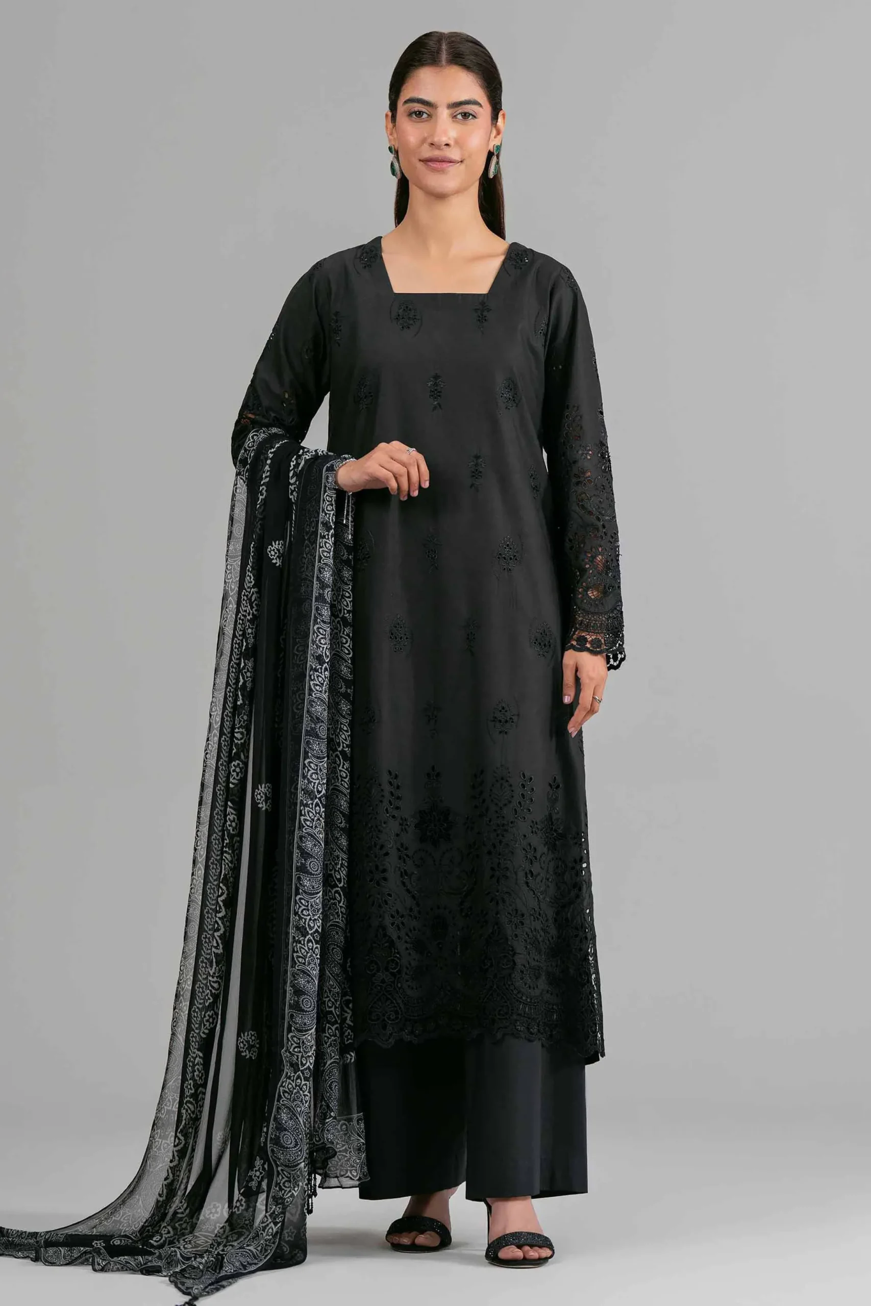 3 Piece - Printed Embroidered Suit - 42619945