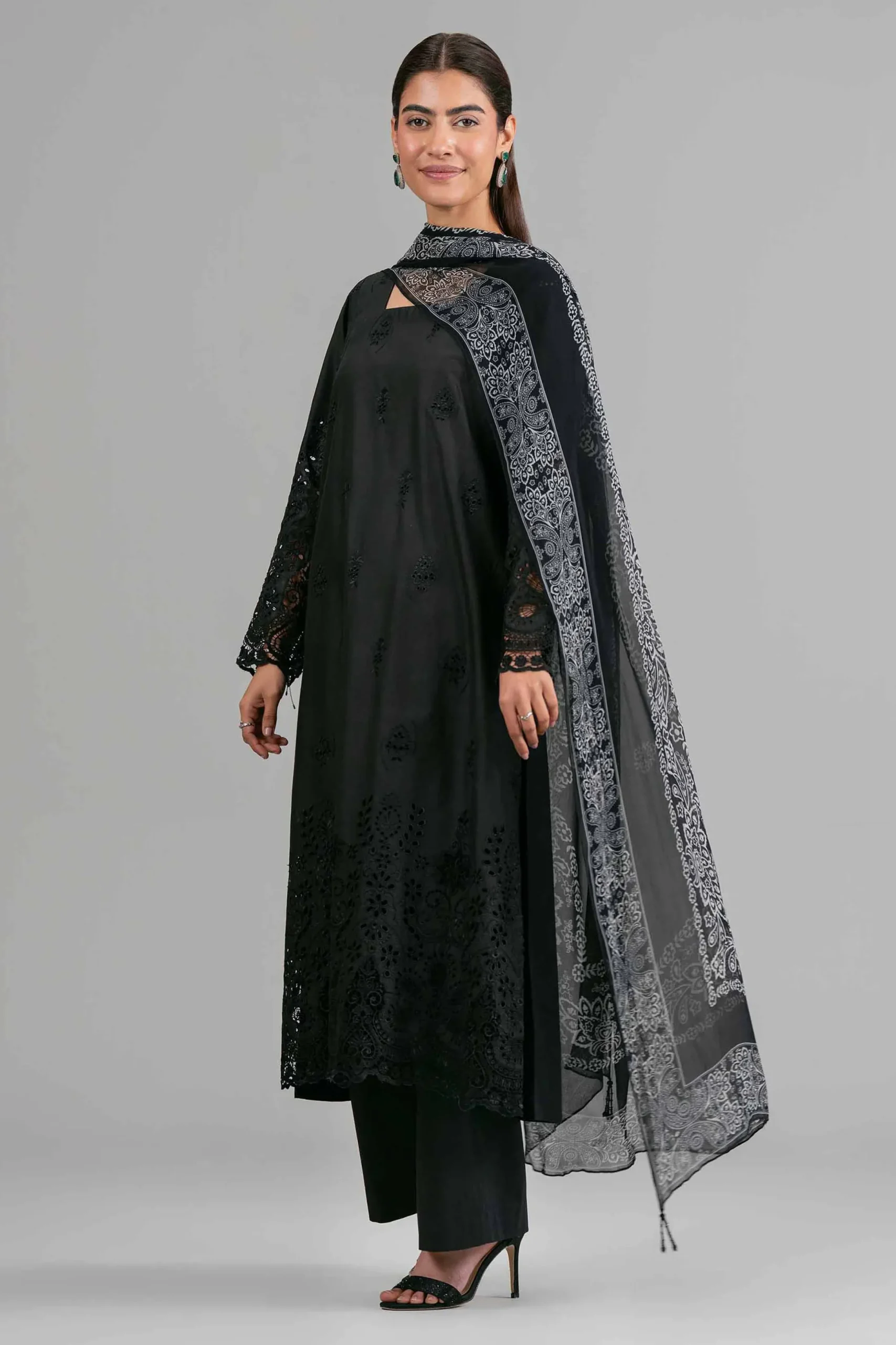 3 Piece - Printed Embroidered Suit - 42619945