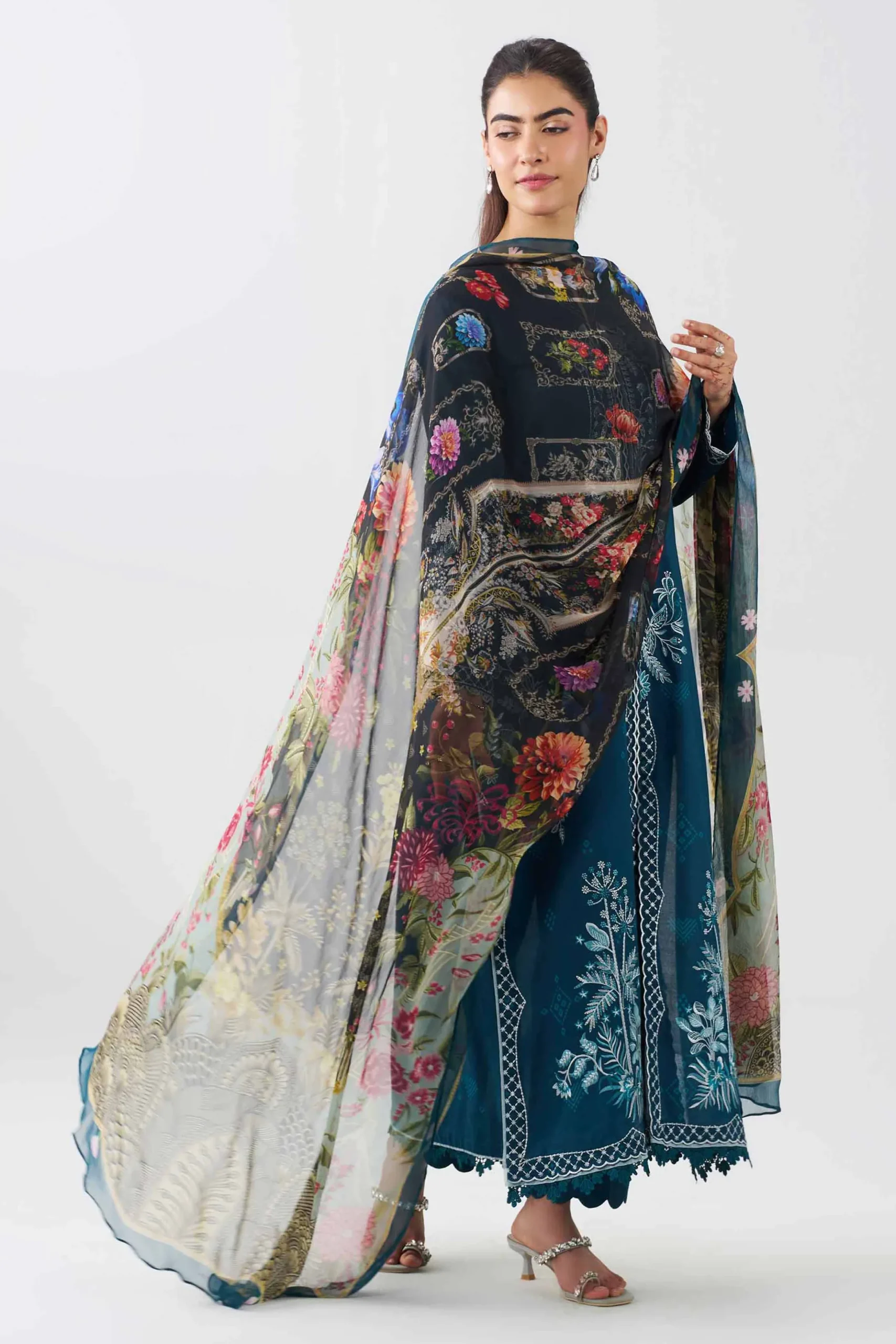 3 Piece - Printed Embroidered Suit - PE26-519