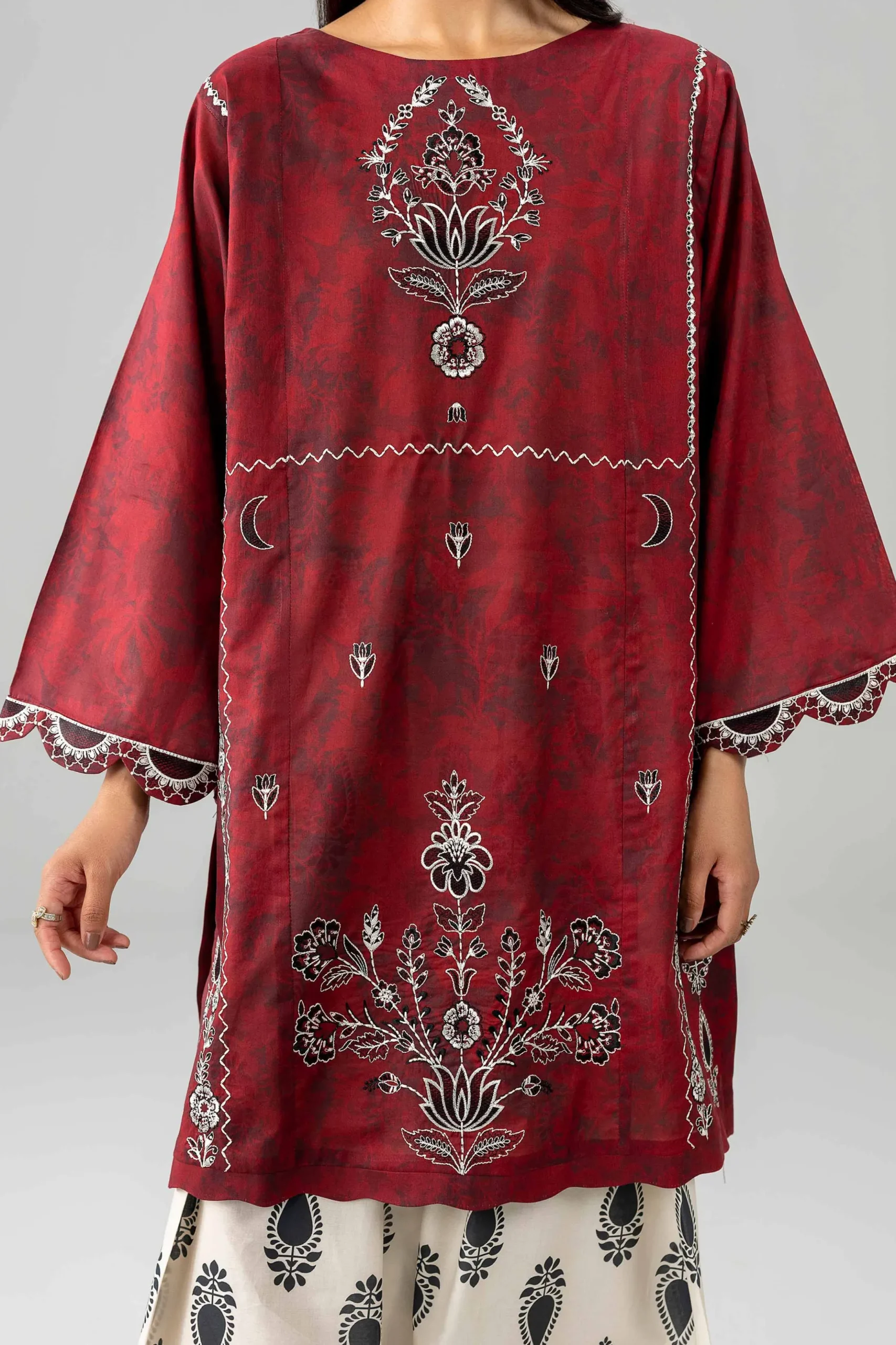 2 Piece - Printed Embroidered Suit - PE26-585