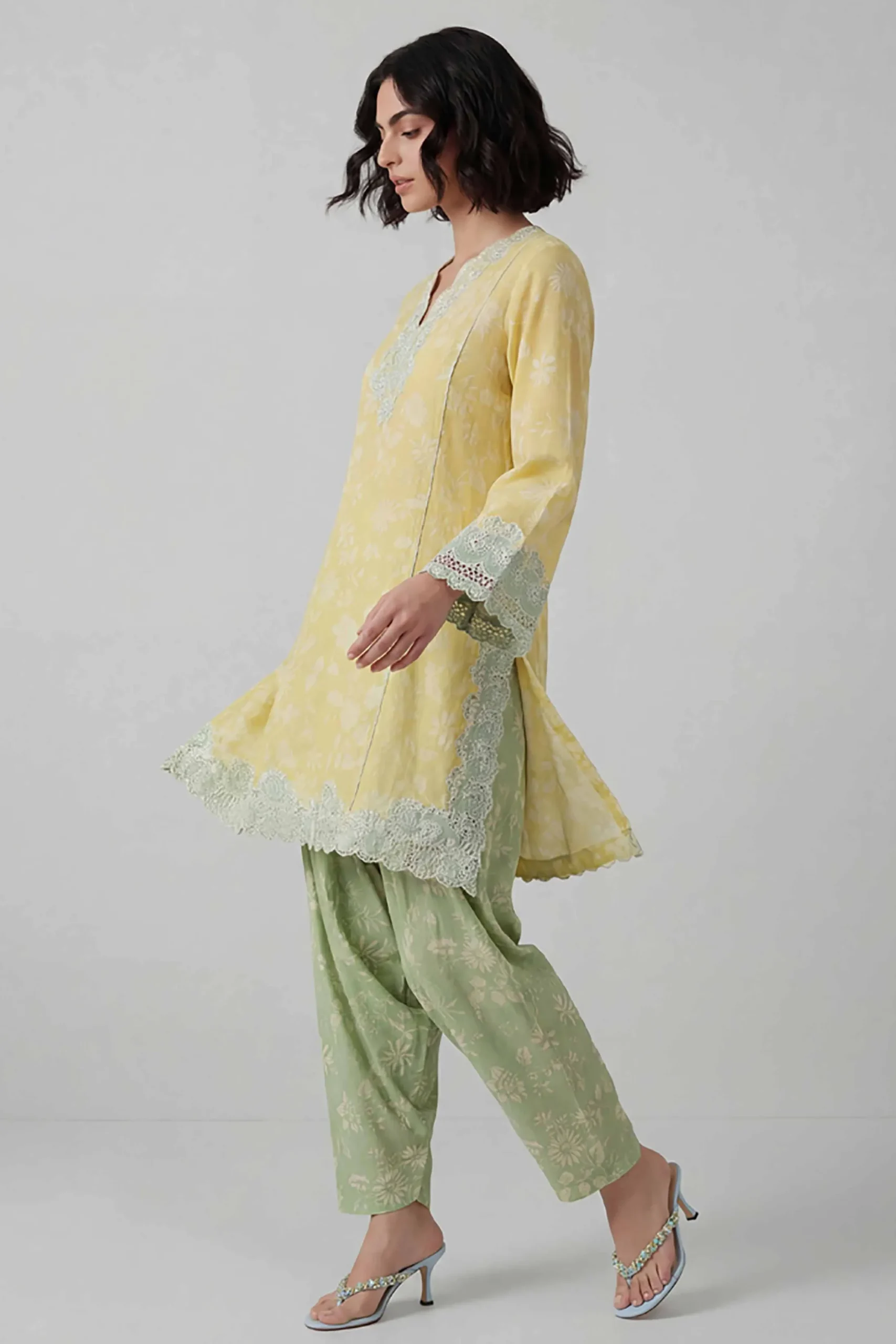 2 Piece - Printed Embroidered Suit - 42601671