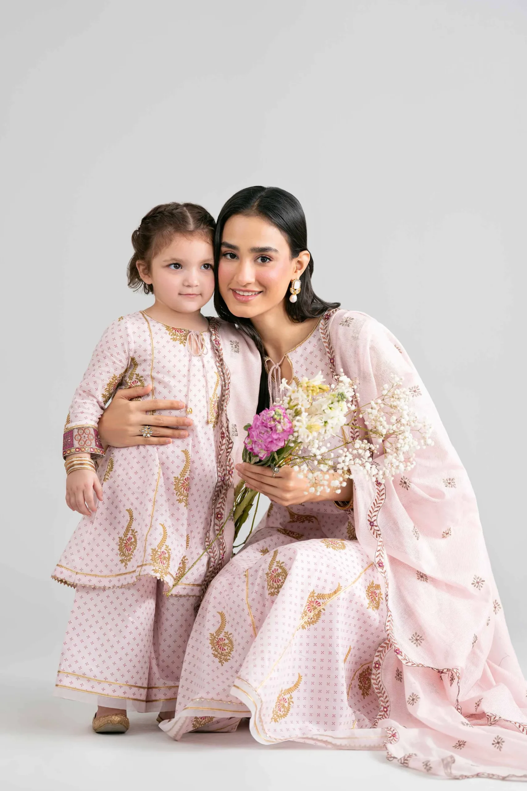 3 Piece - Printed Embroidered Suit - PMD26-44 M